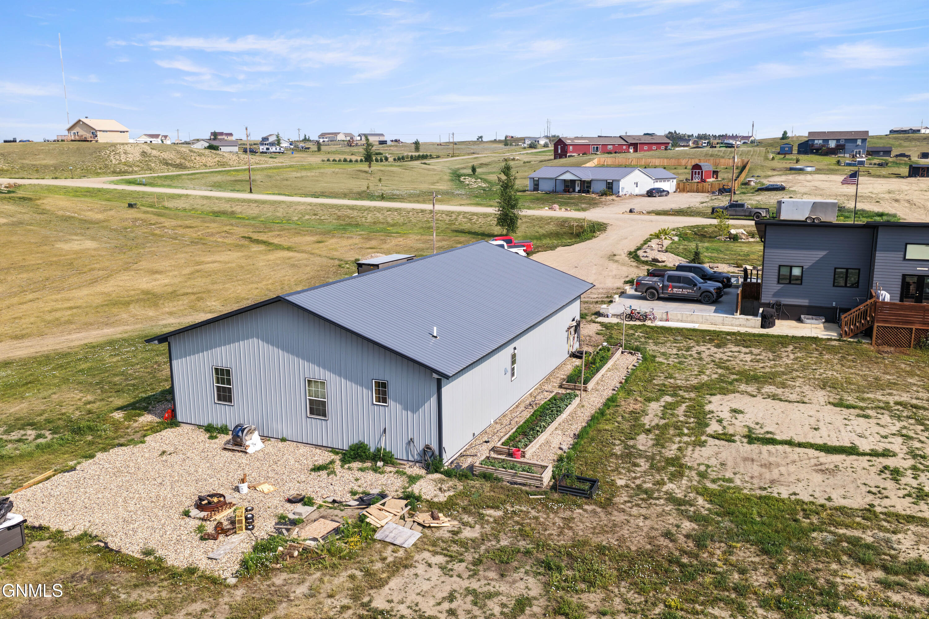 main property photo 44
