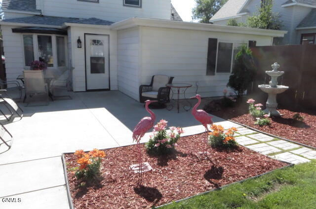 main property photo 29