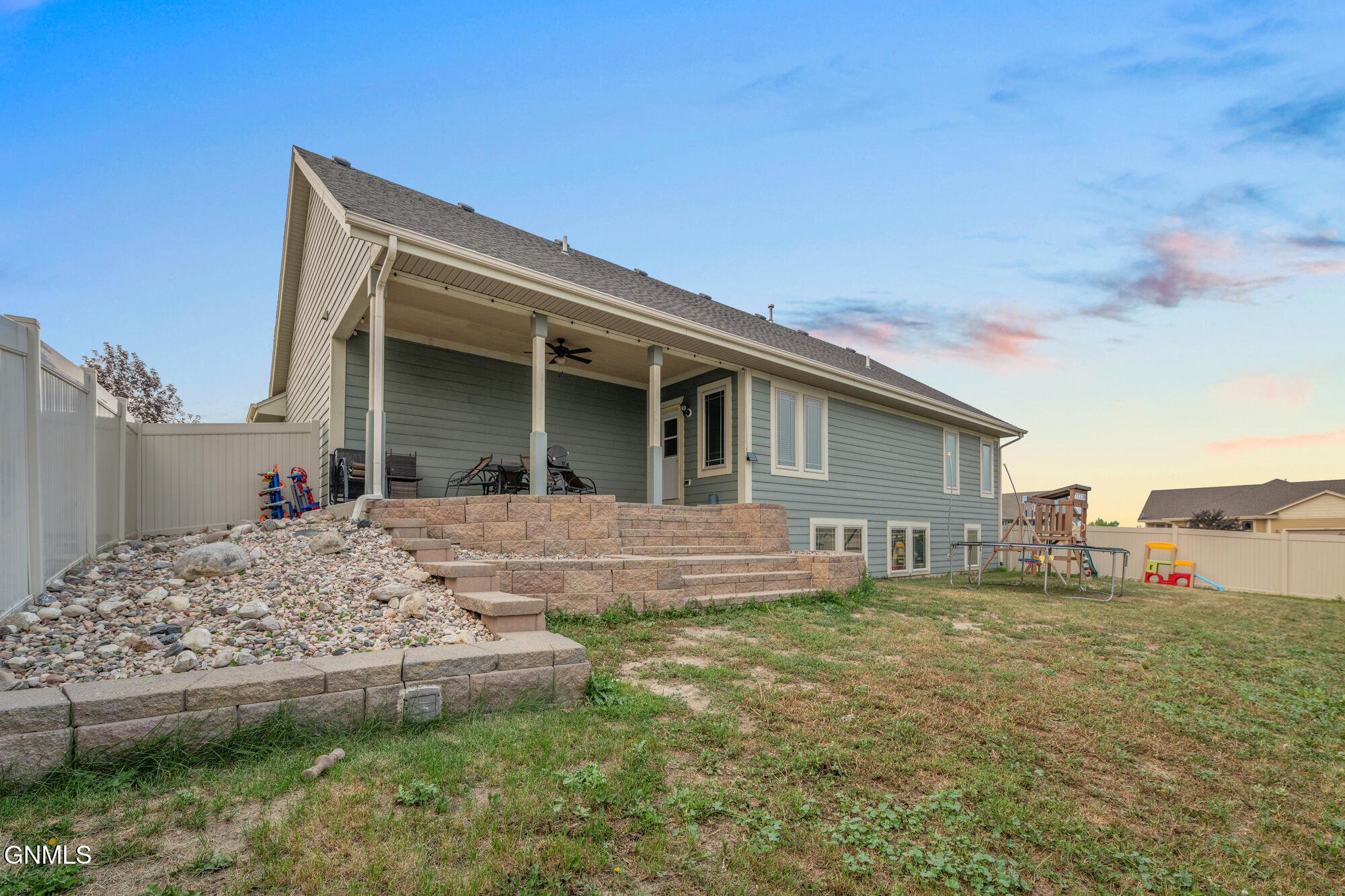 main property photo 57