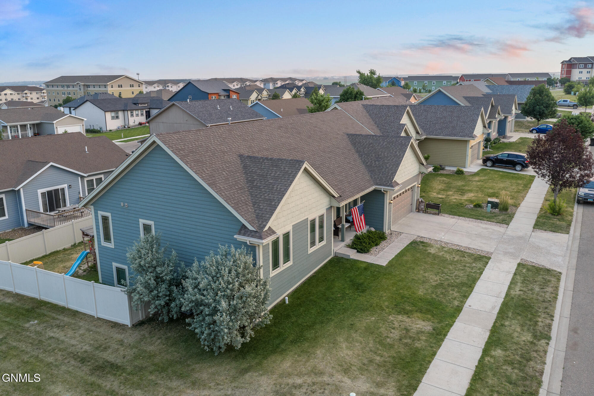 main property photo 61