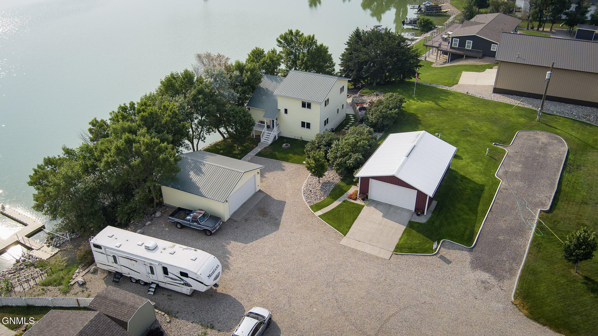 main property photo 75