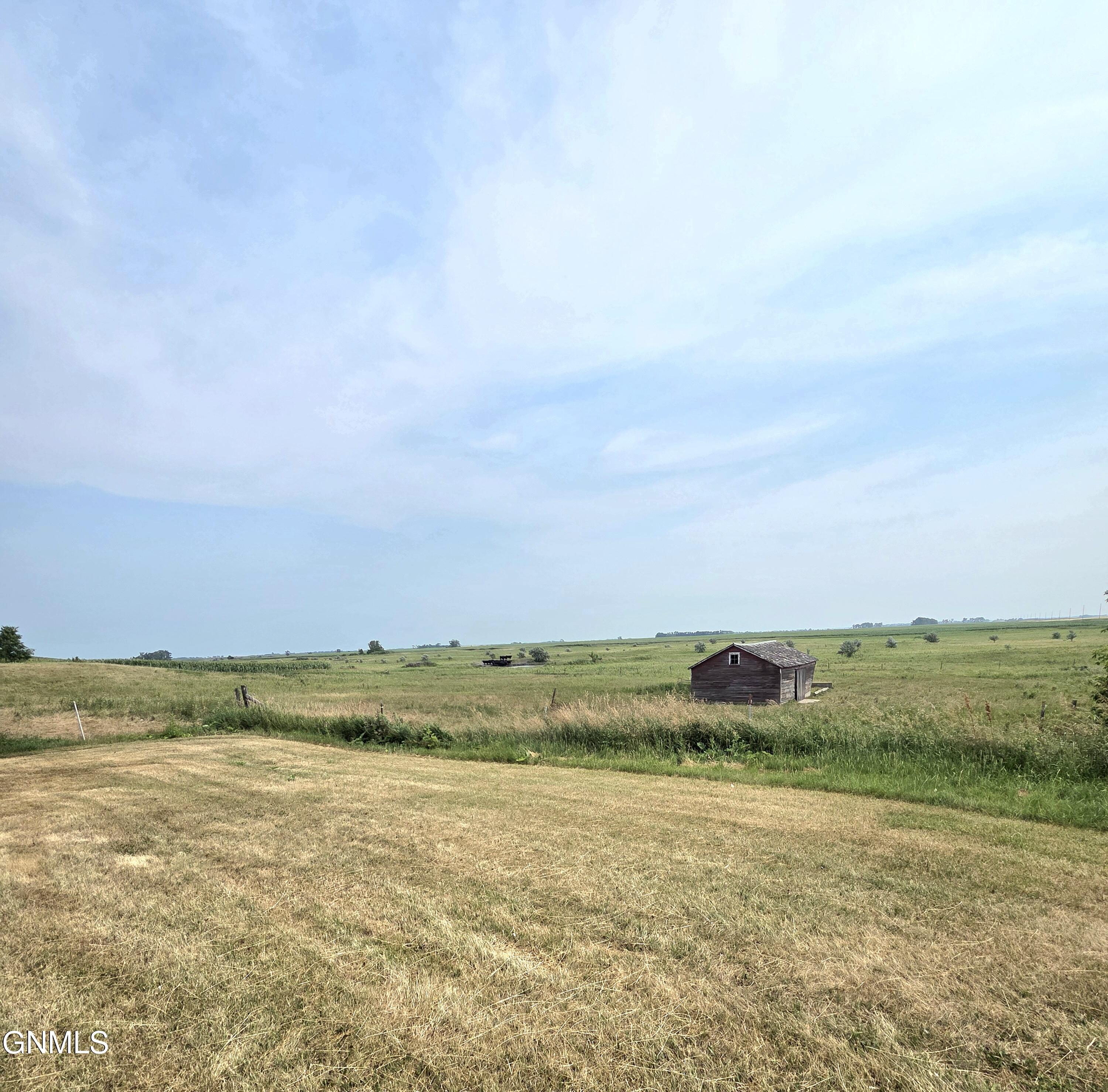 main property photo 38