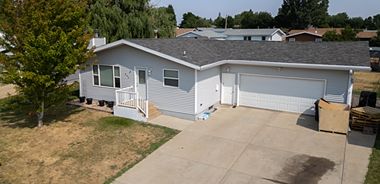 image of property with 5 Bed | 2 Bath | 2,040 Sqft