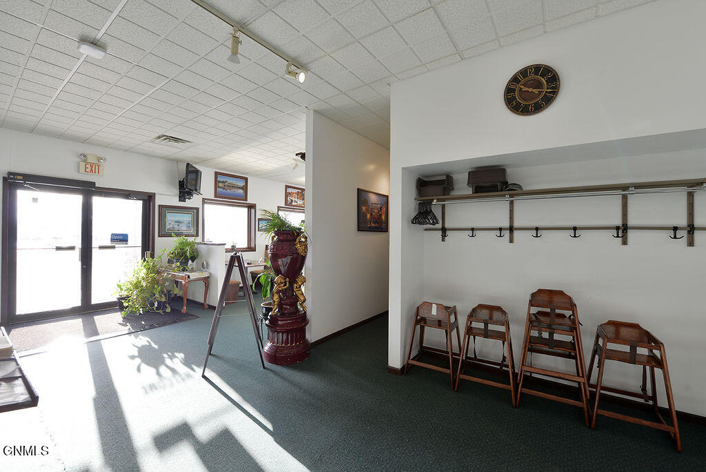 main property photo 50