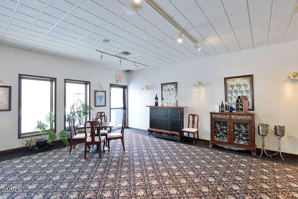 main property photo 66