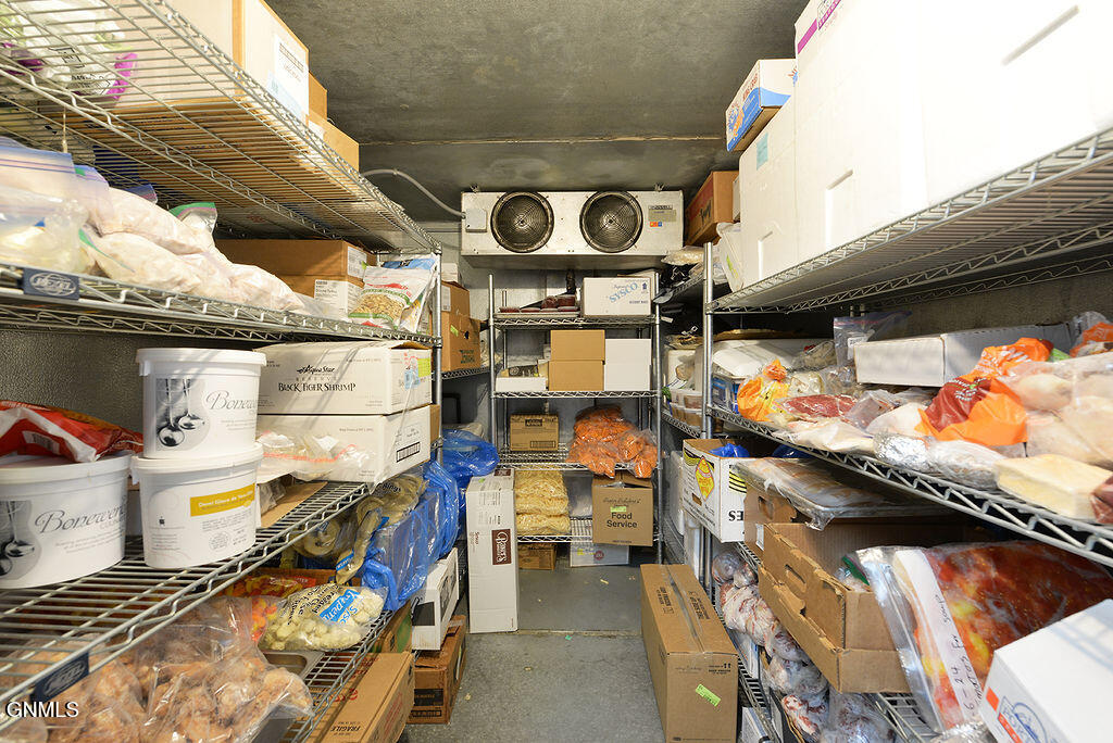 main property photo 83