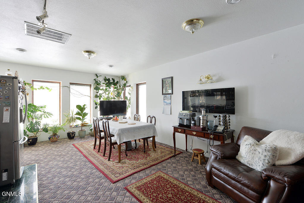 main property photo 87