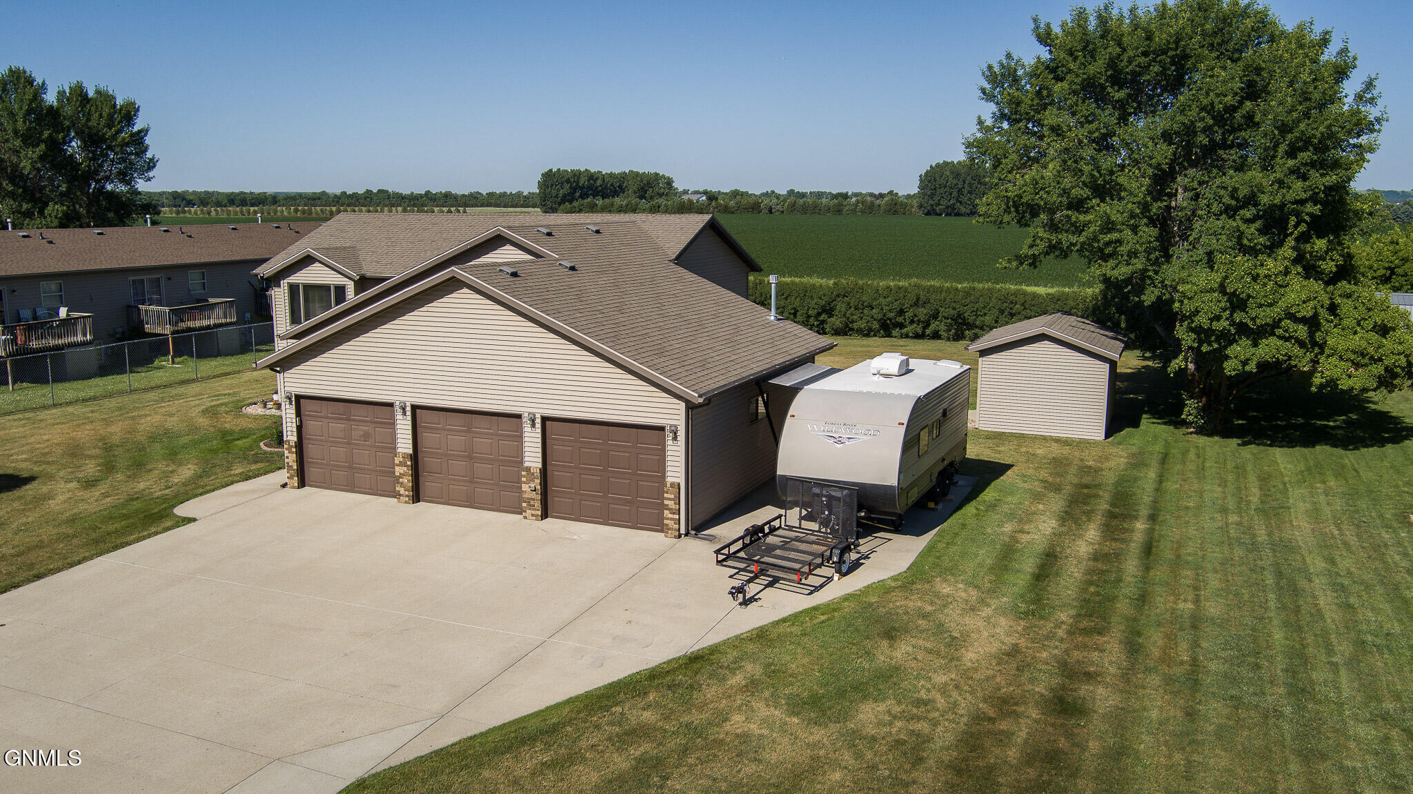 main property photo 48