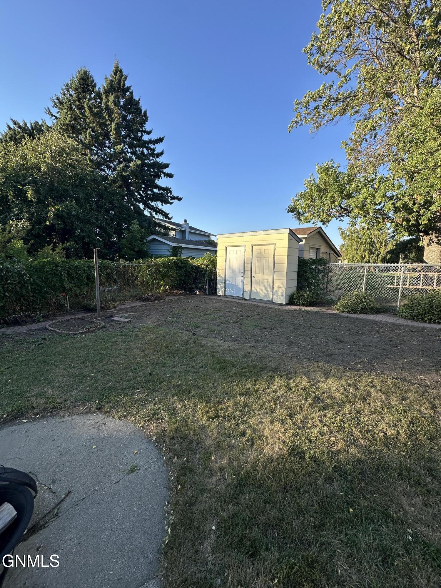 main property photo 51