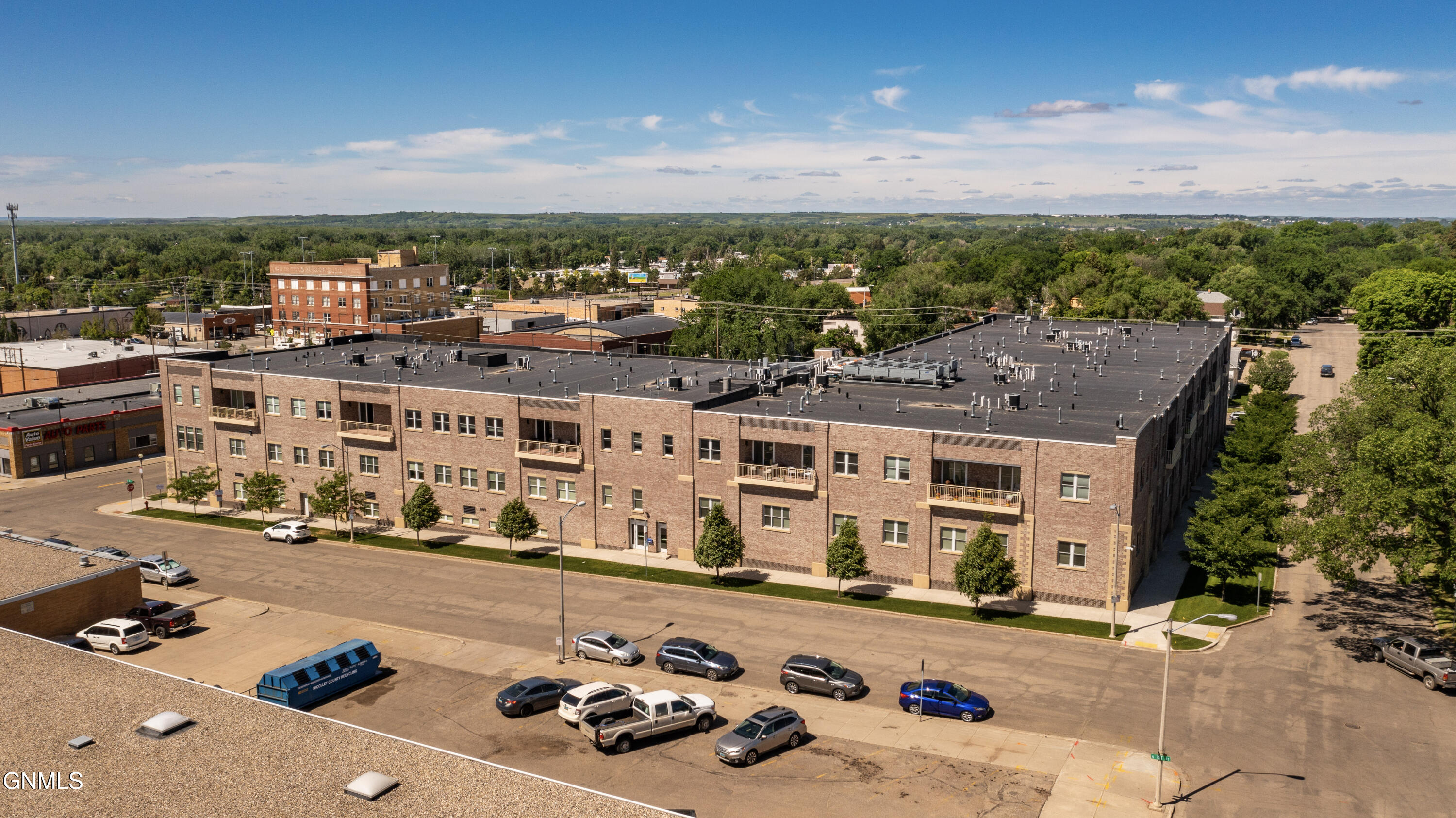 main property photo 47