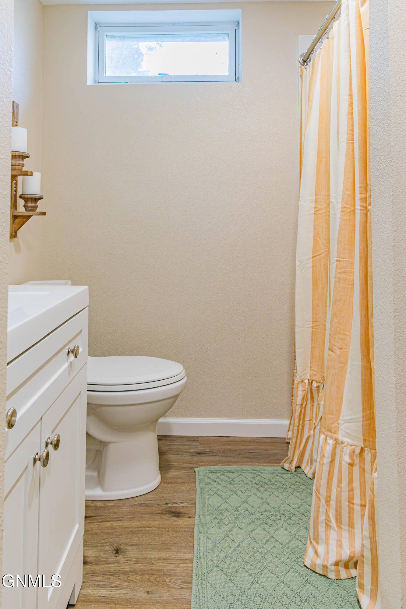 main property photo 74