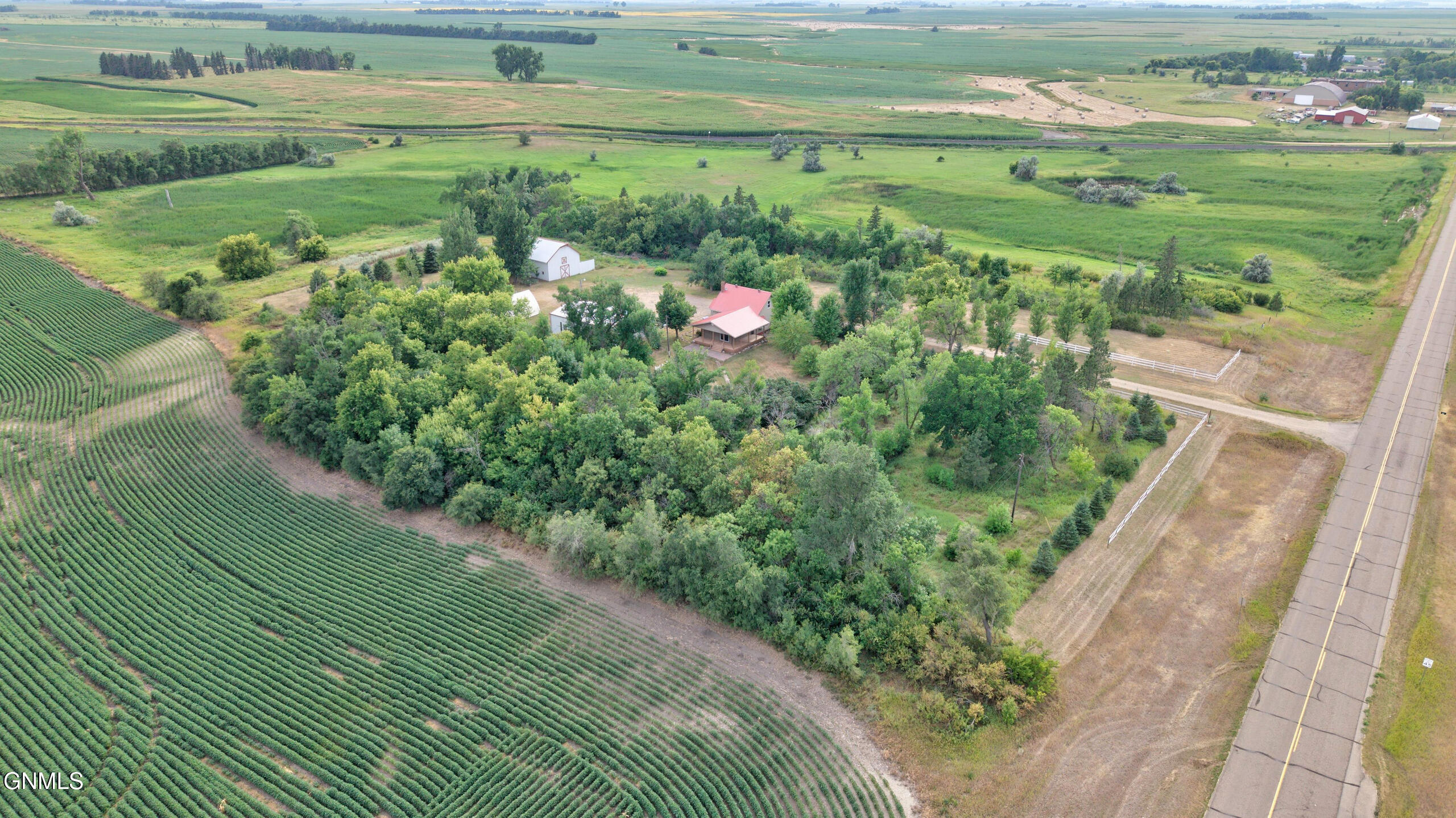 main property photo 60