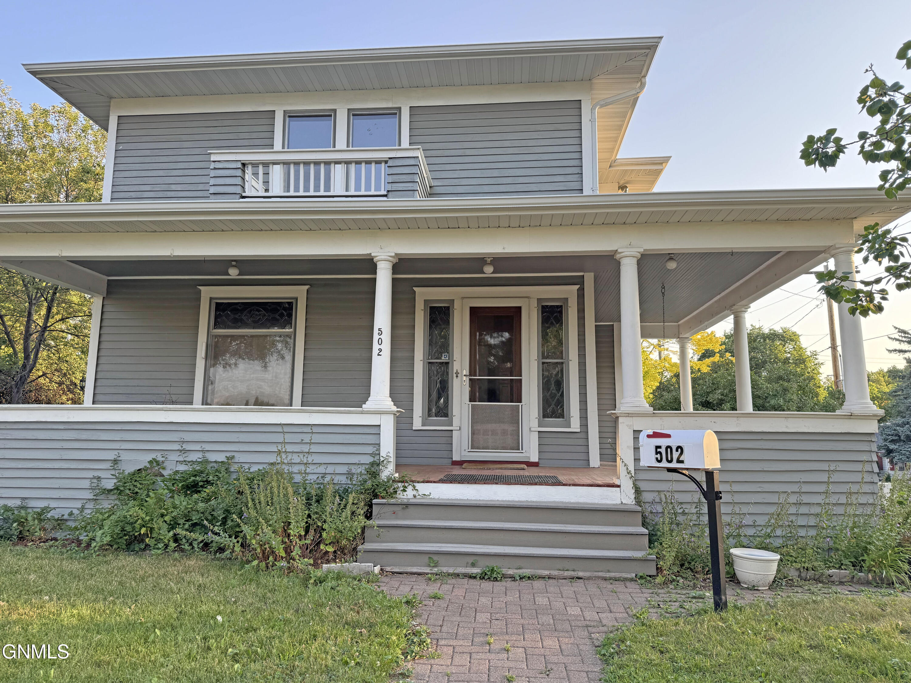 main property photo 77