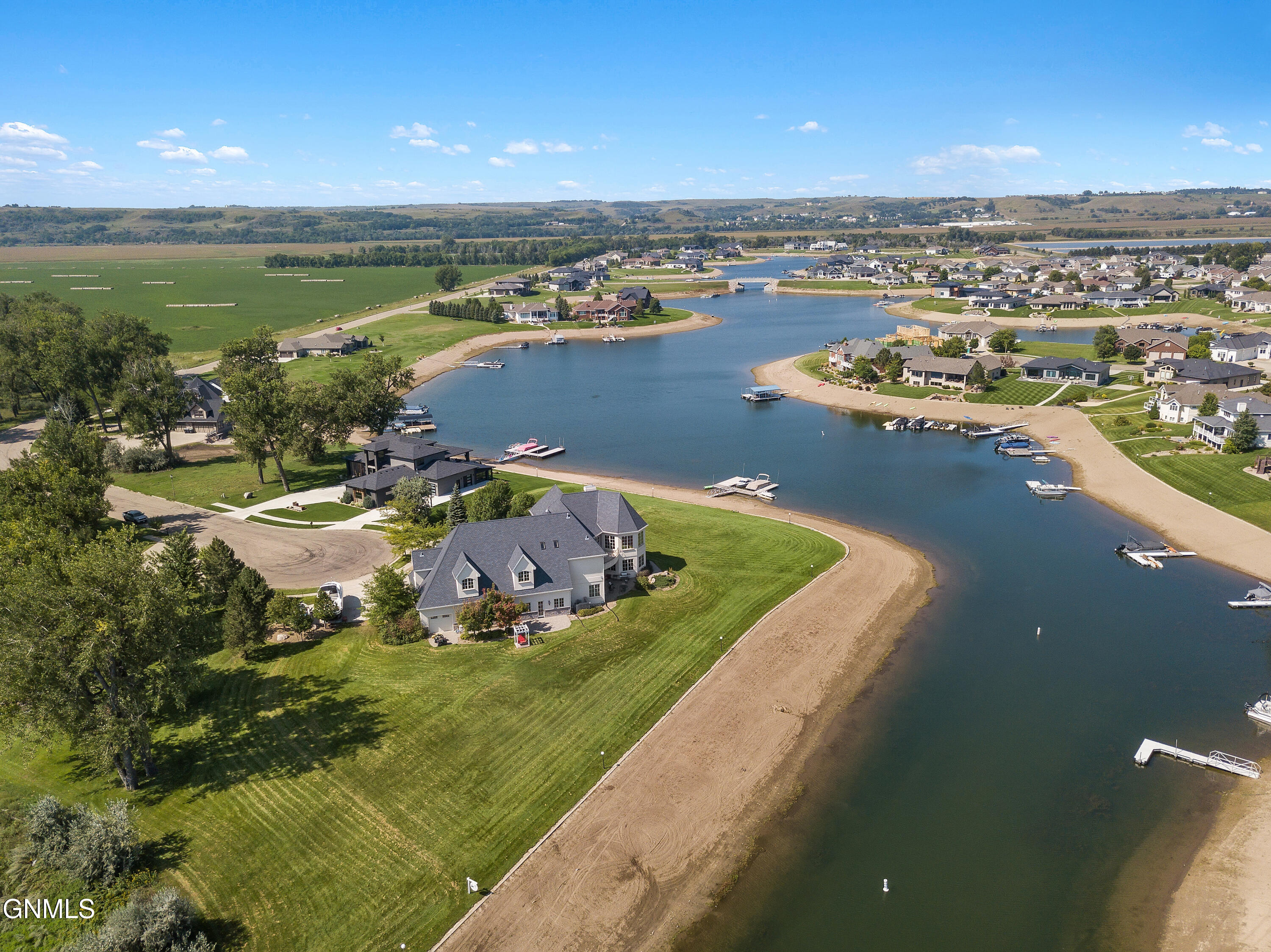 main property photo 58