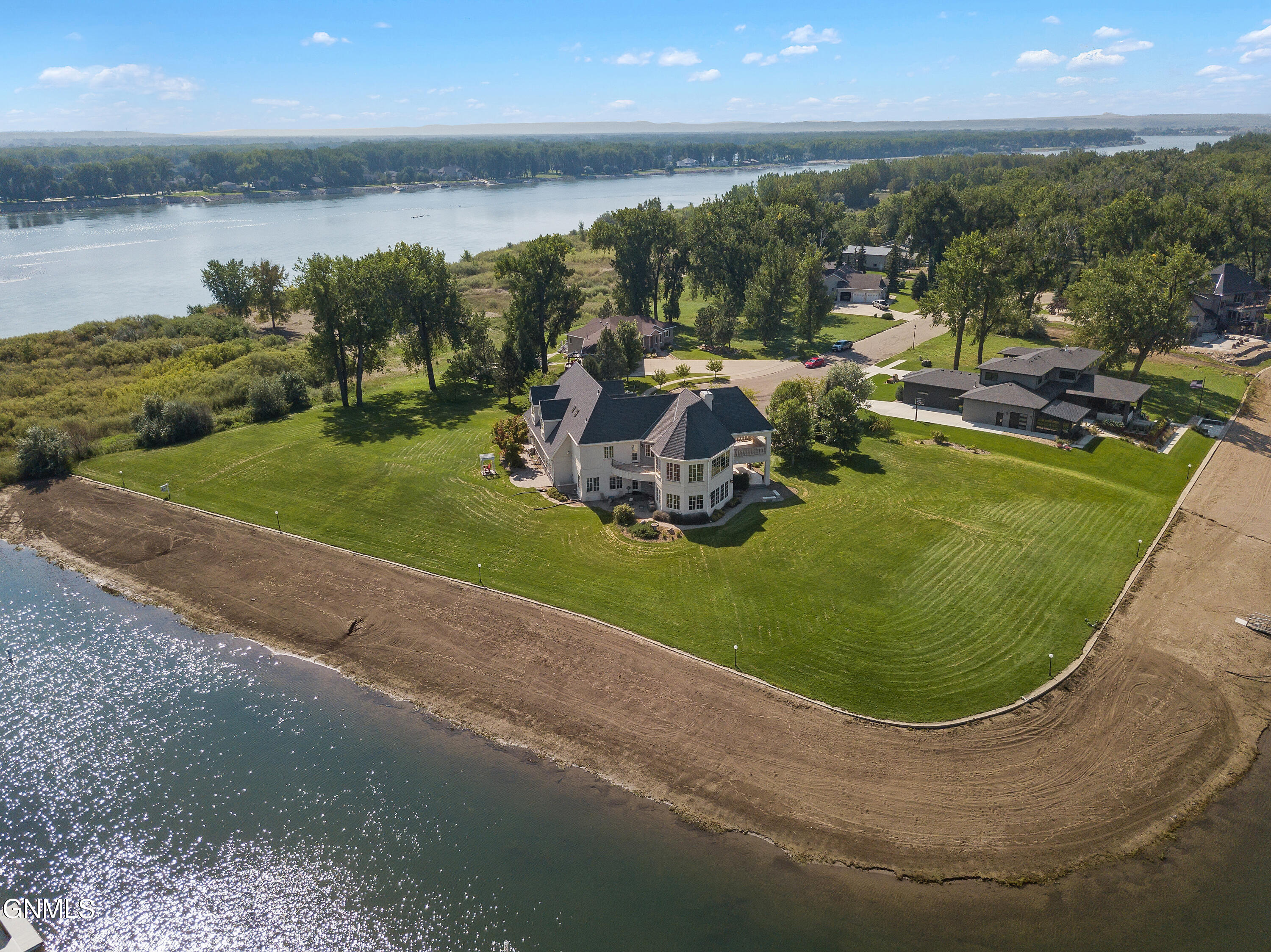 main property photo 61