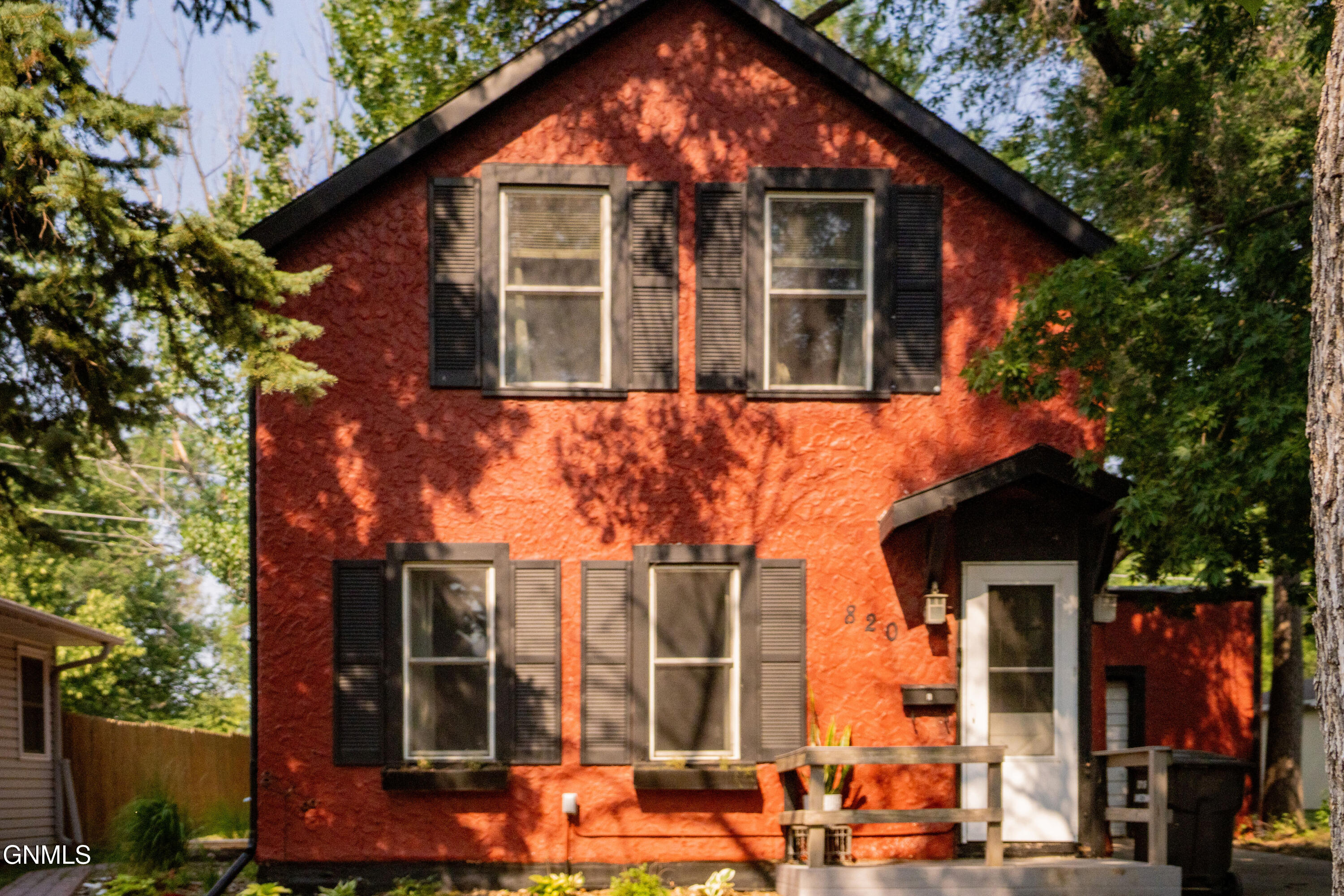 main property photo 41