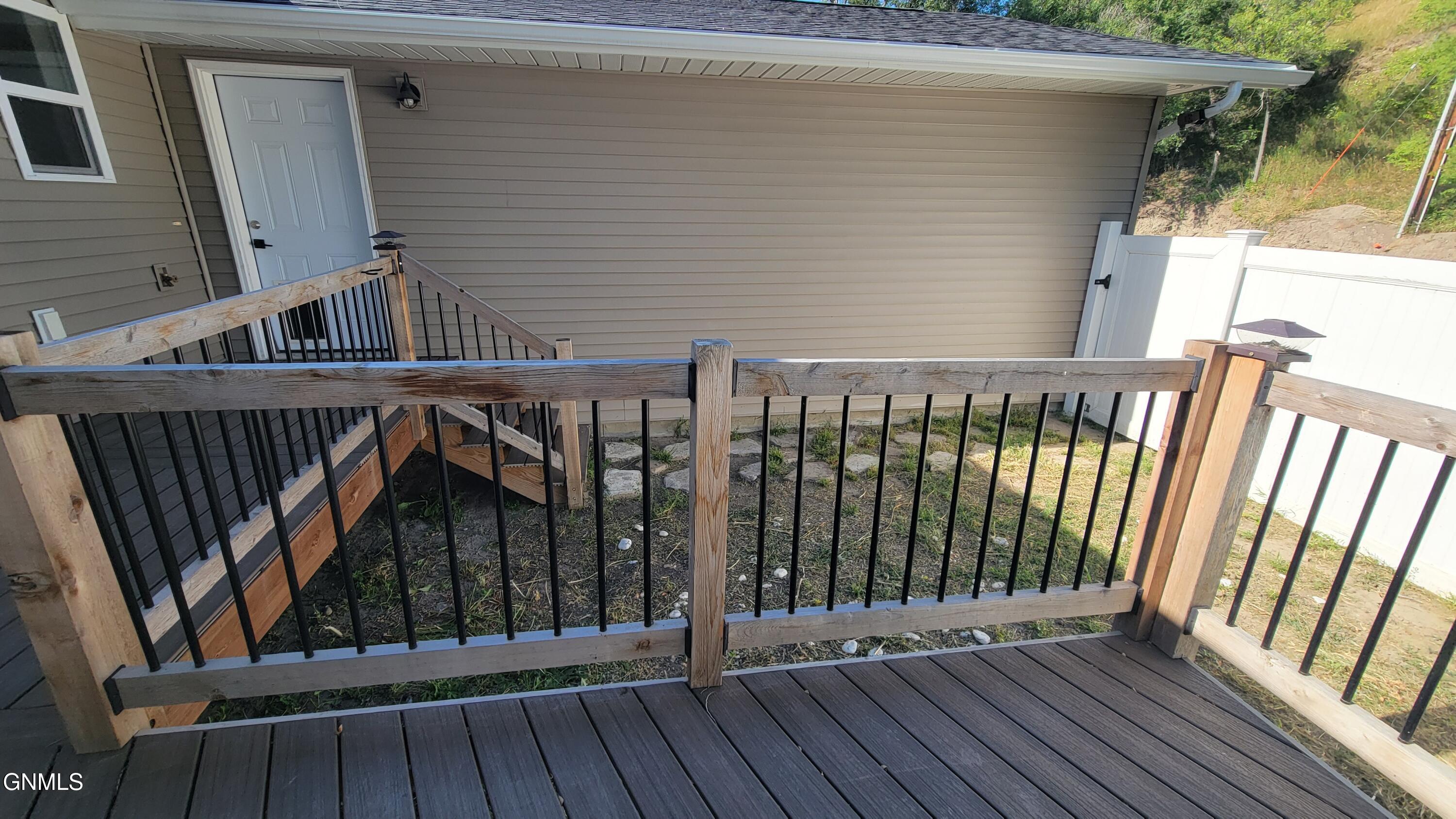 main property photo 76