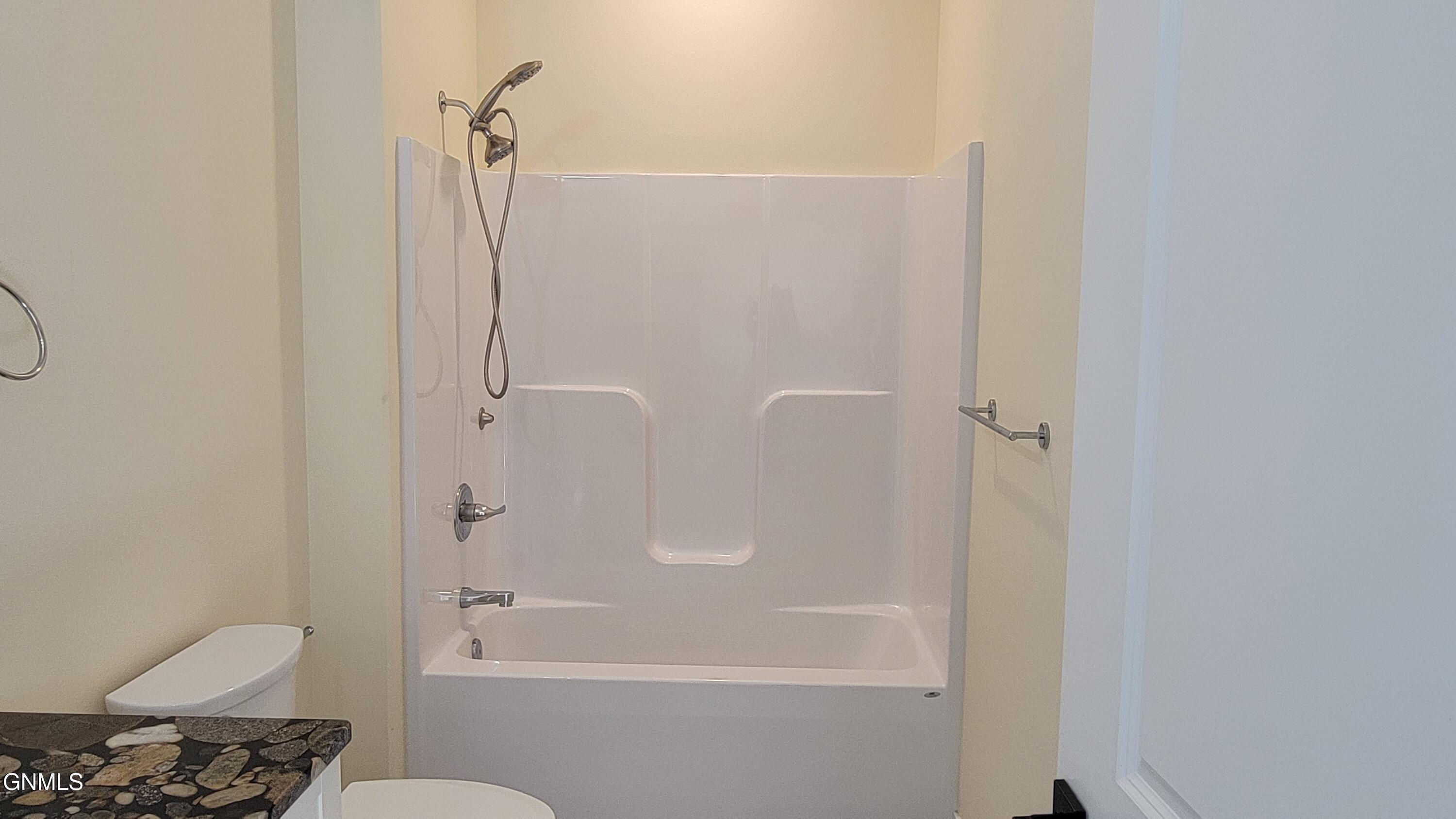 main property photo 89
