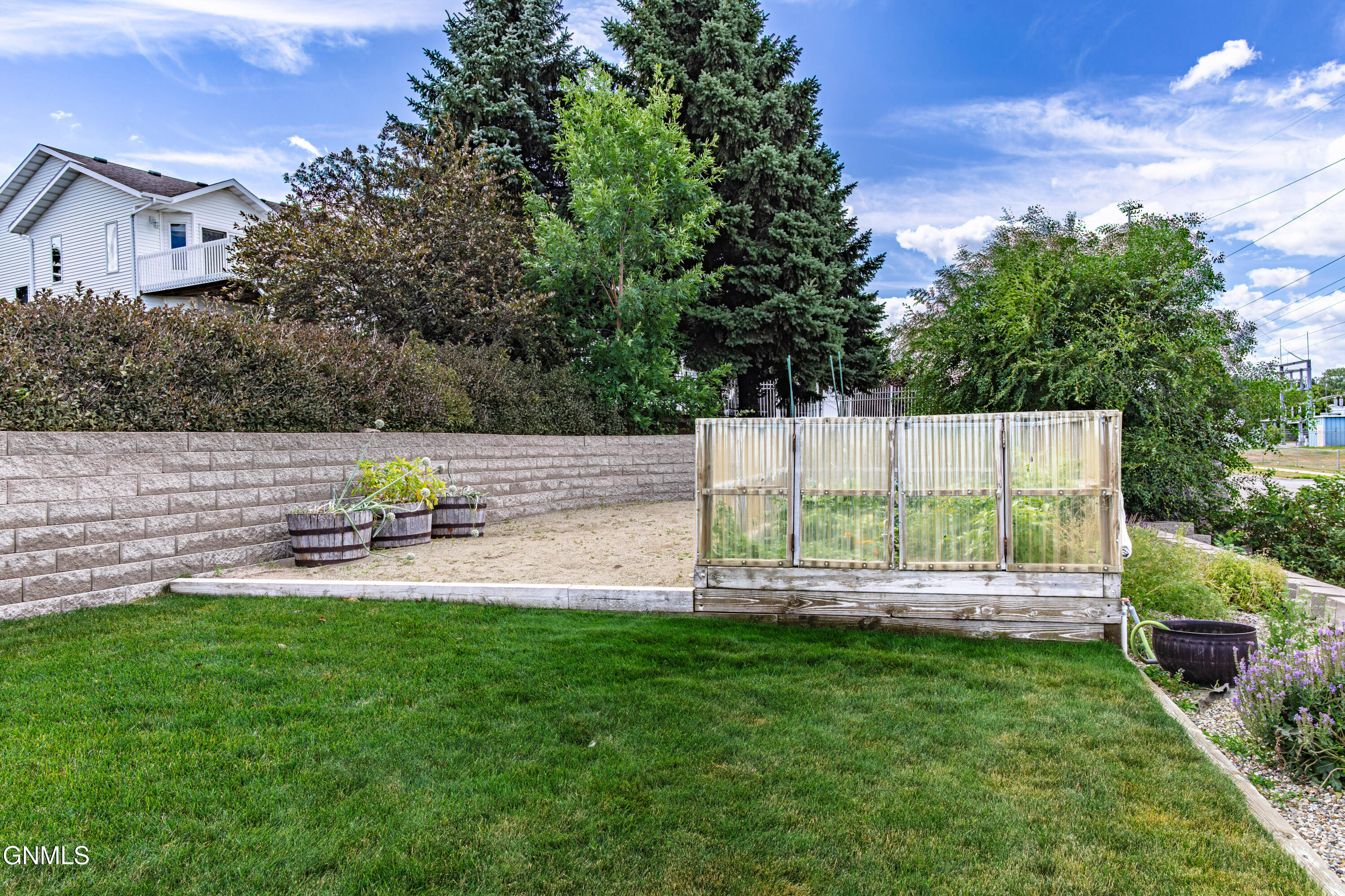 main property photo 97