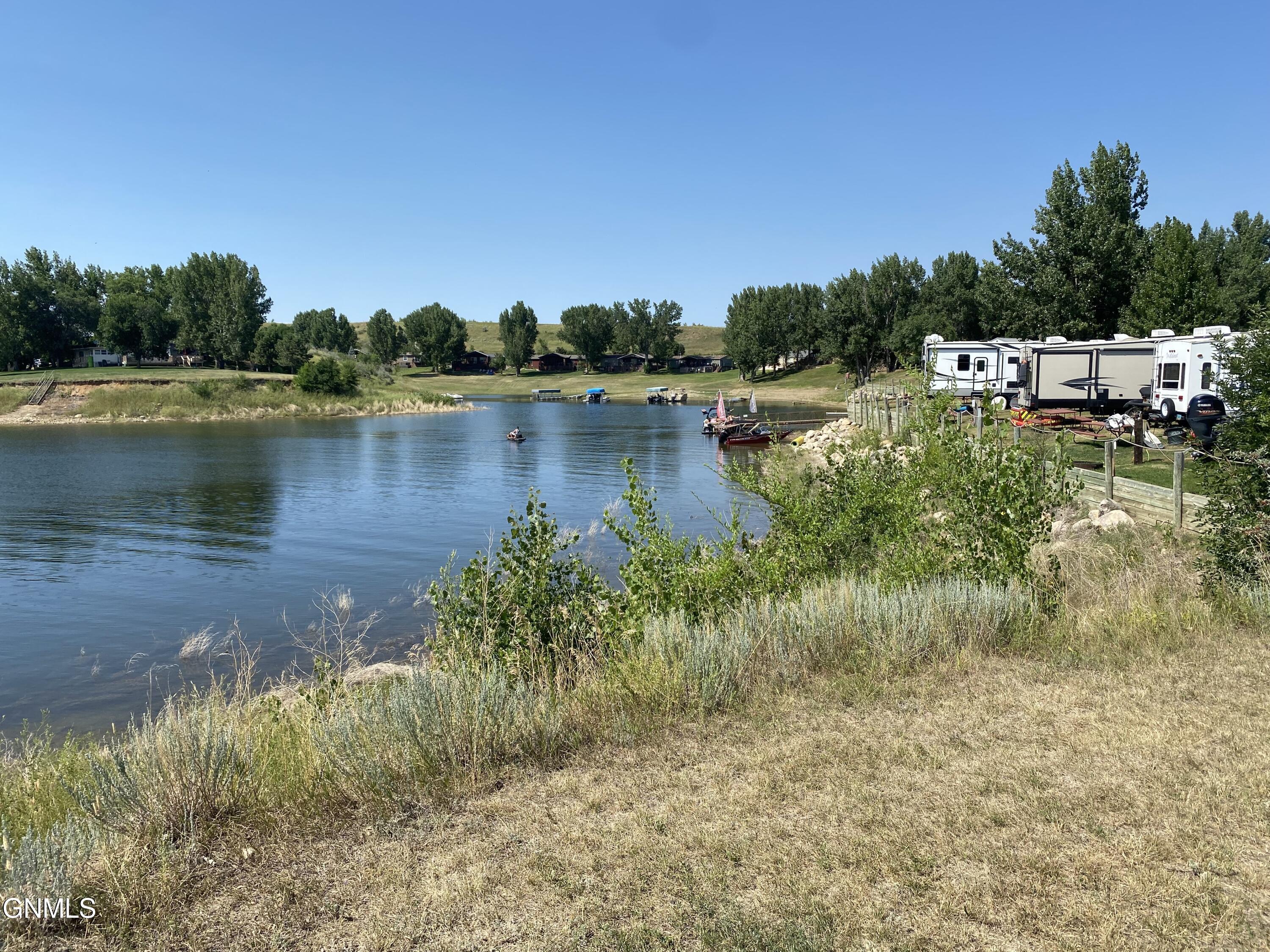 main property photo 41