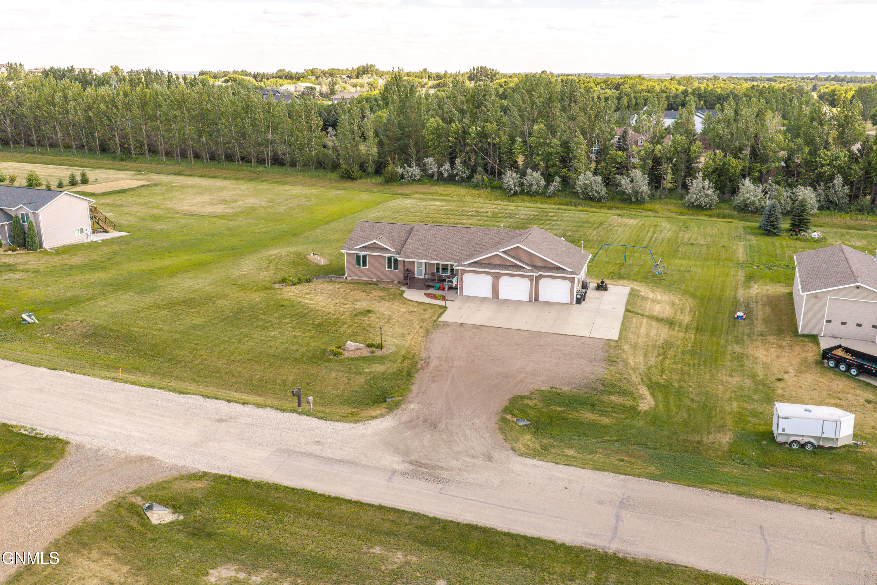 main property photo 103