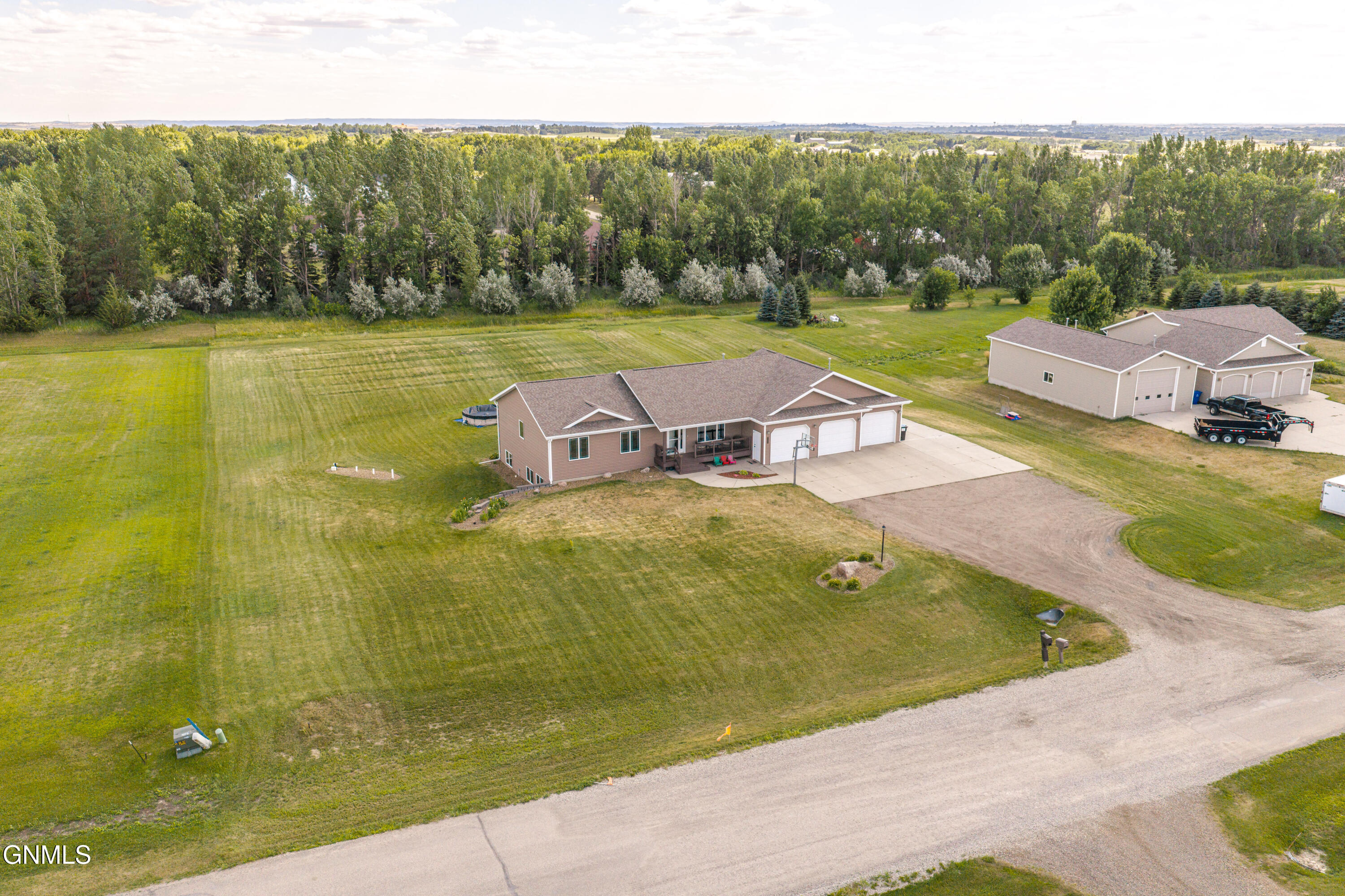 main property photo 106