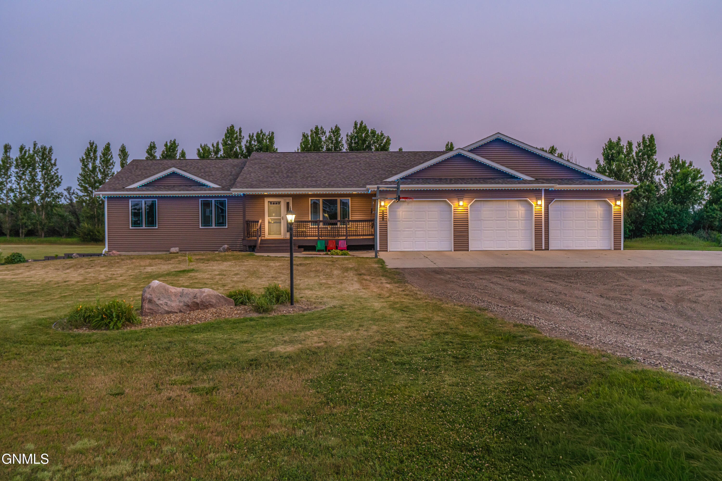 main property photo 111