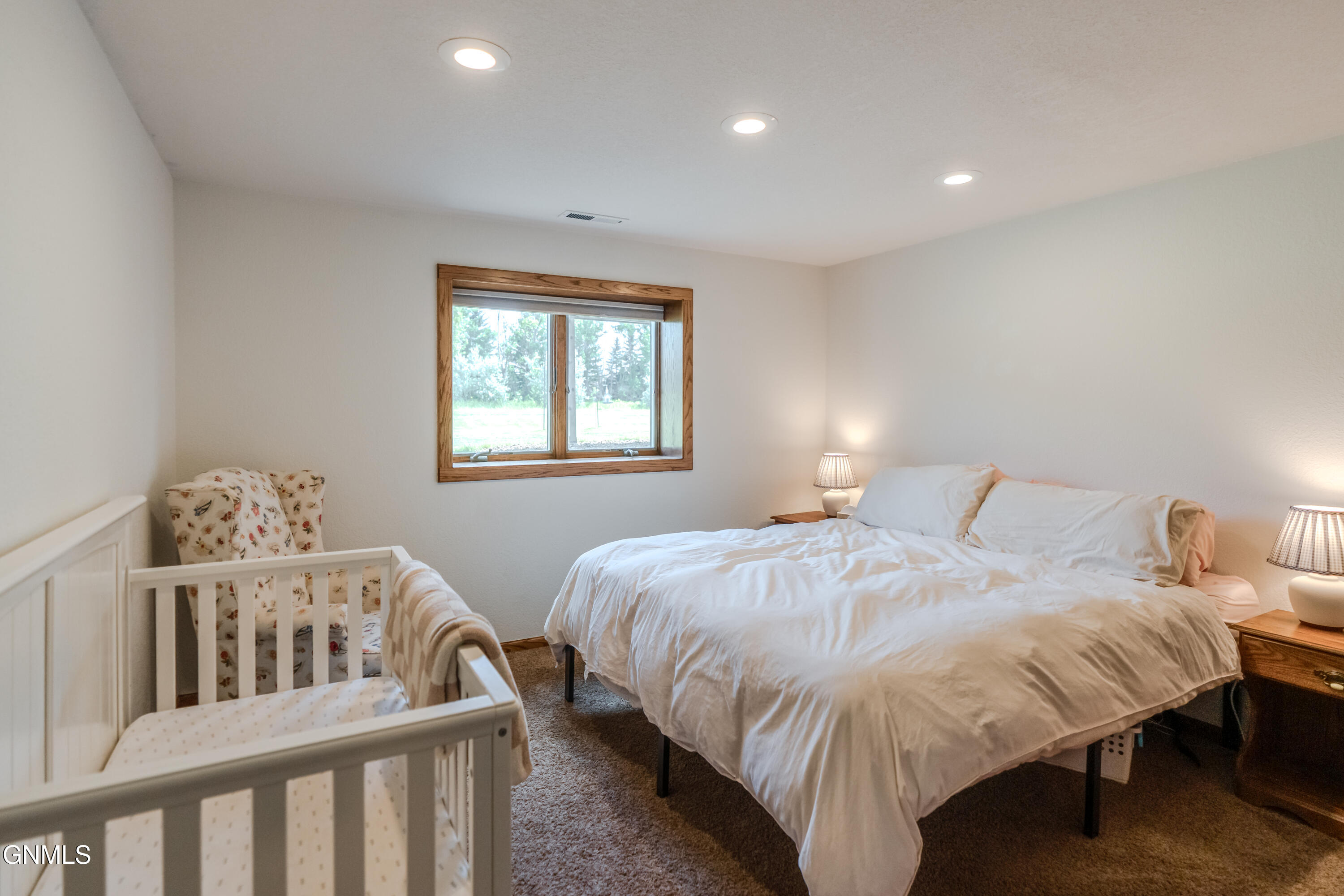 main property photo 70