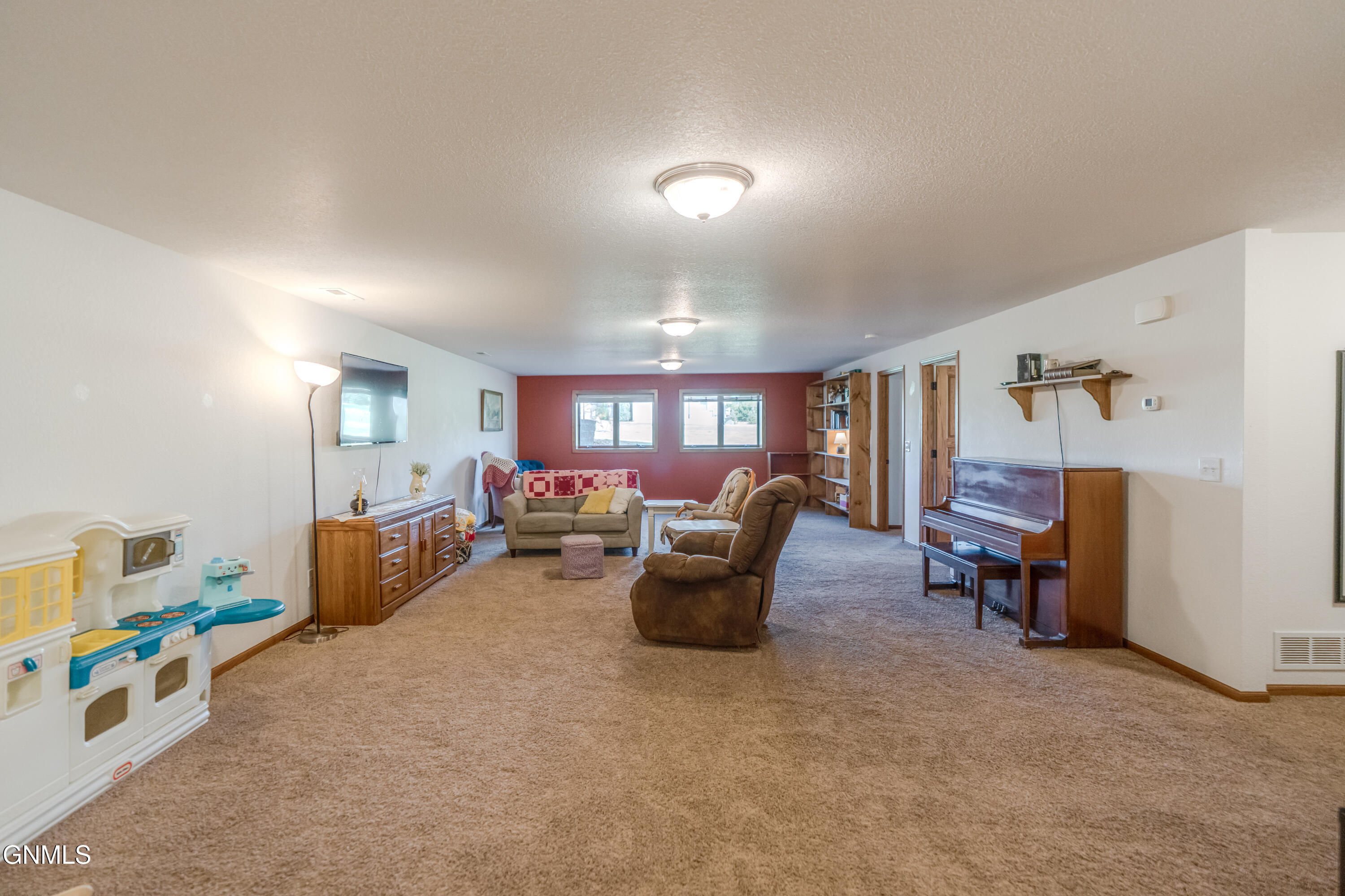 main property photo 76