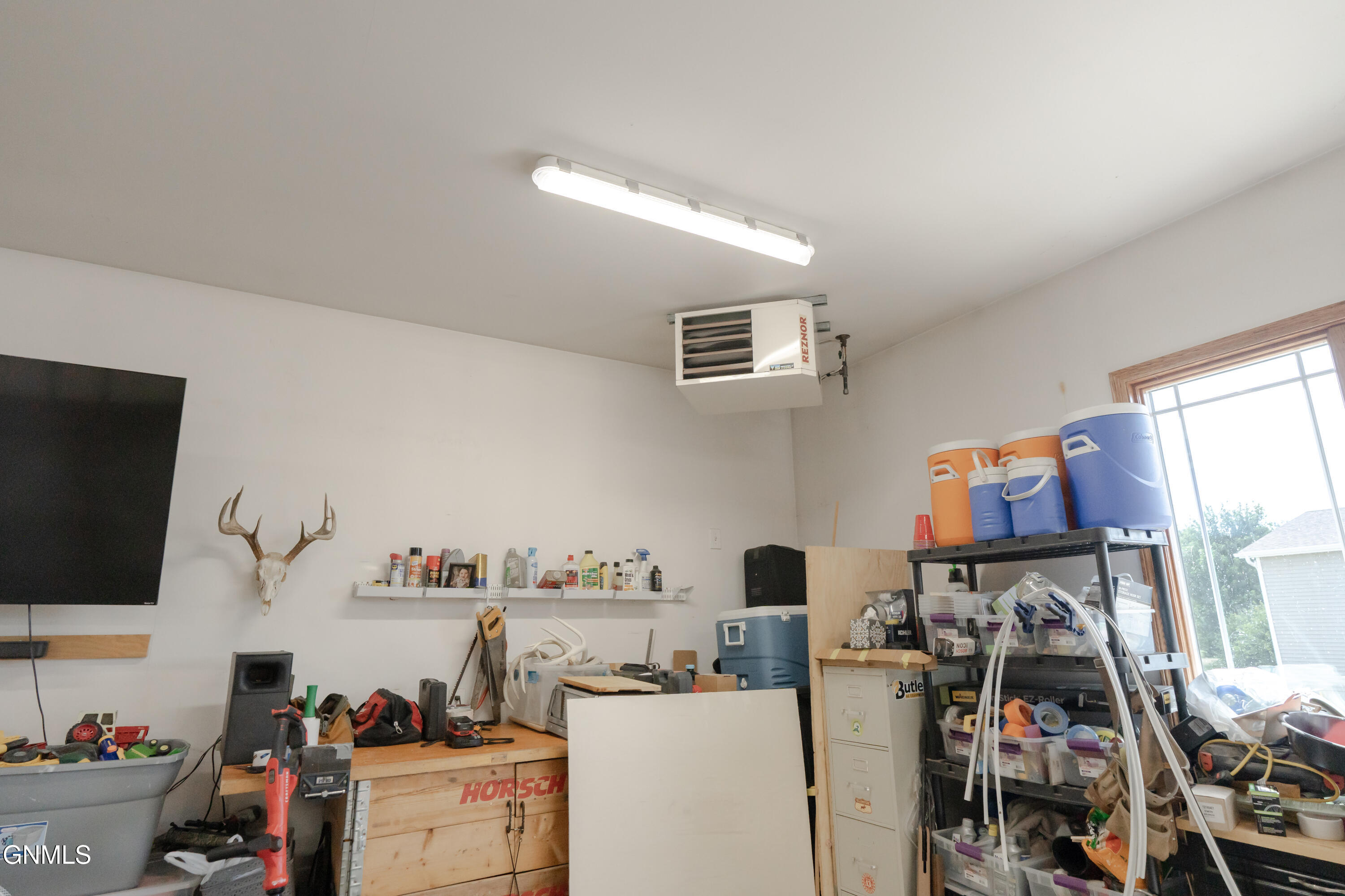 main property photo 88