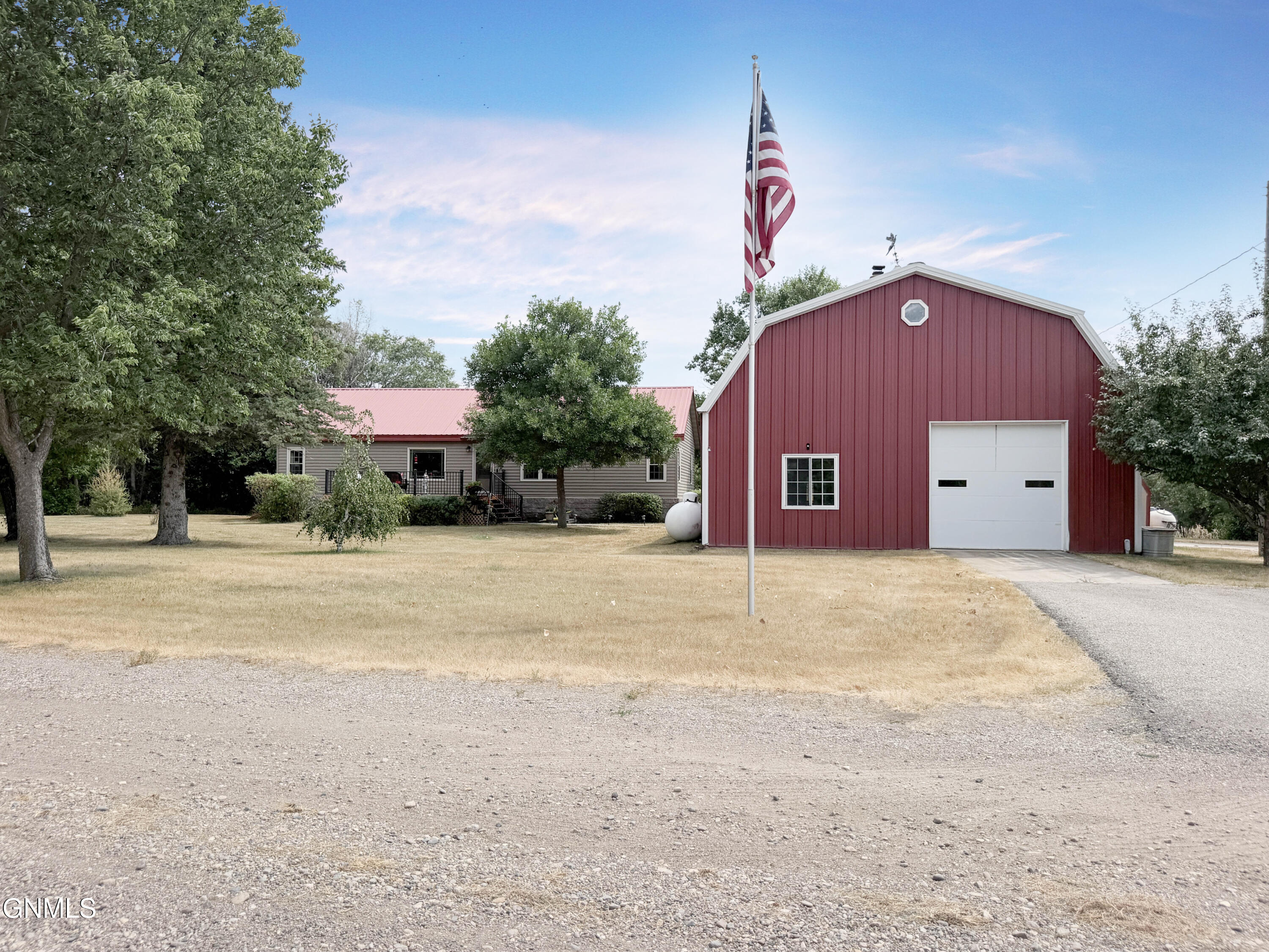 main property photo 85