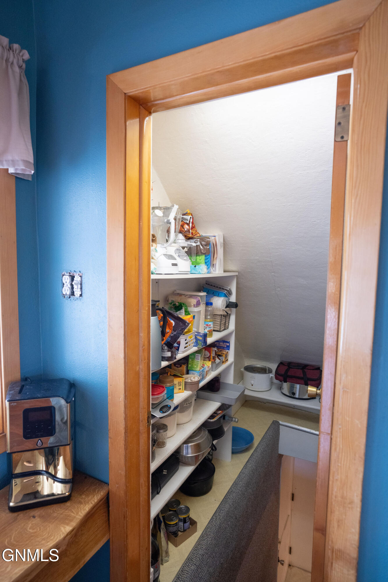 main property photo 65
