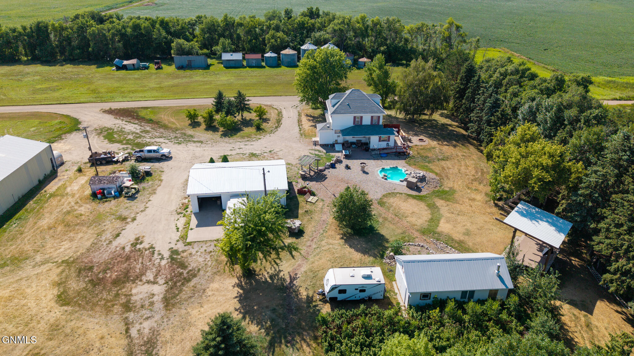 main property photo 81