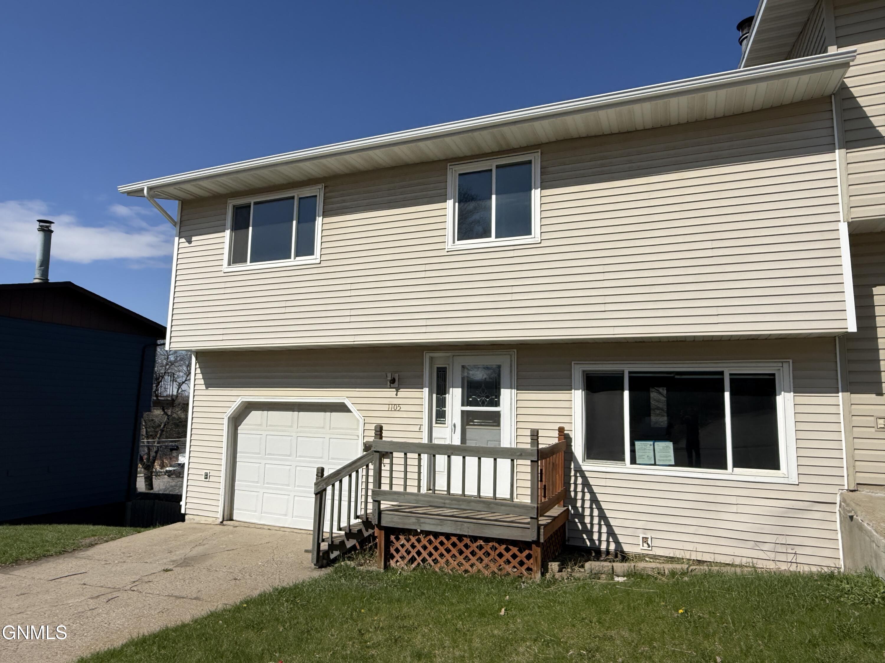 main property photo 46