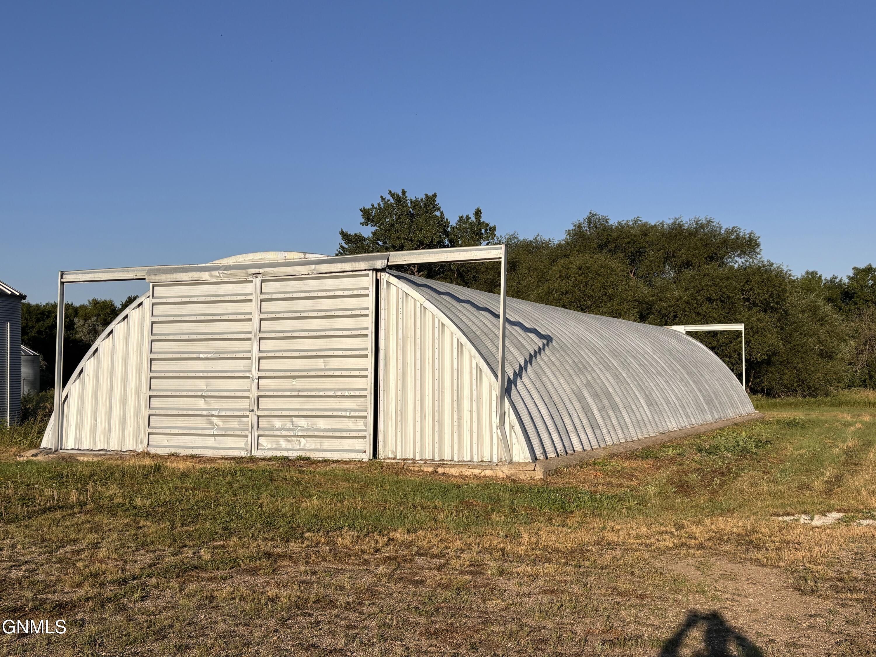 main property photo 104