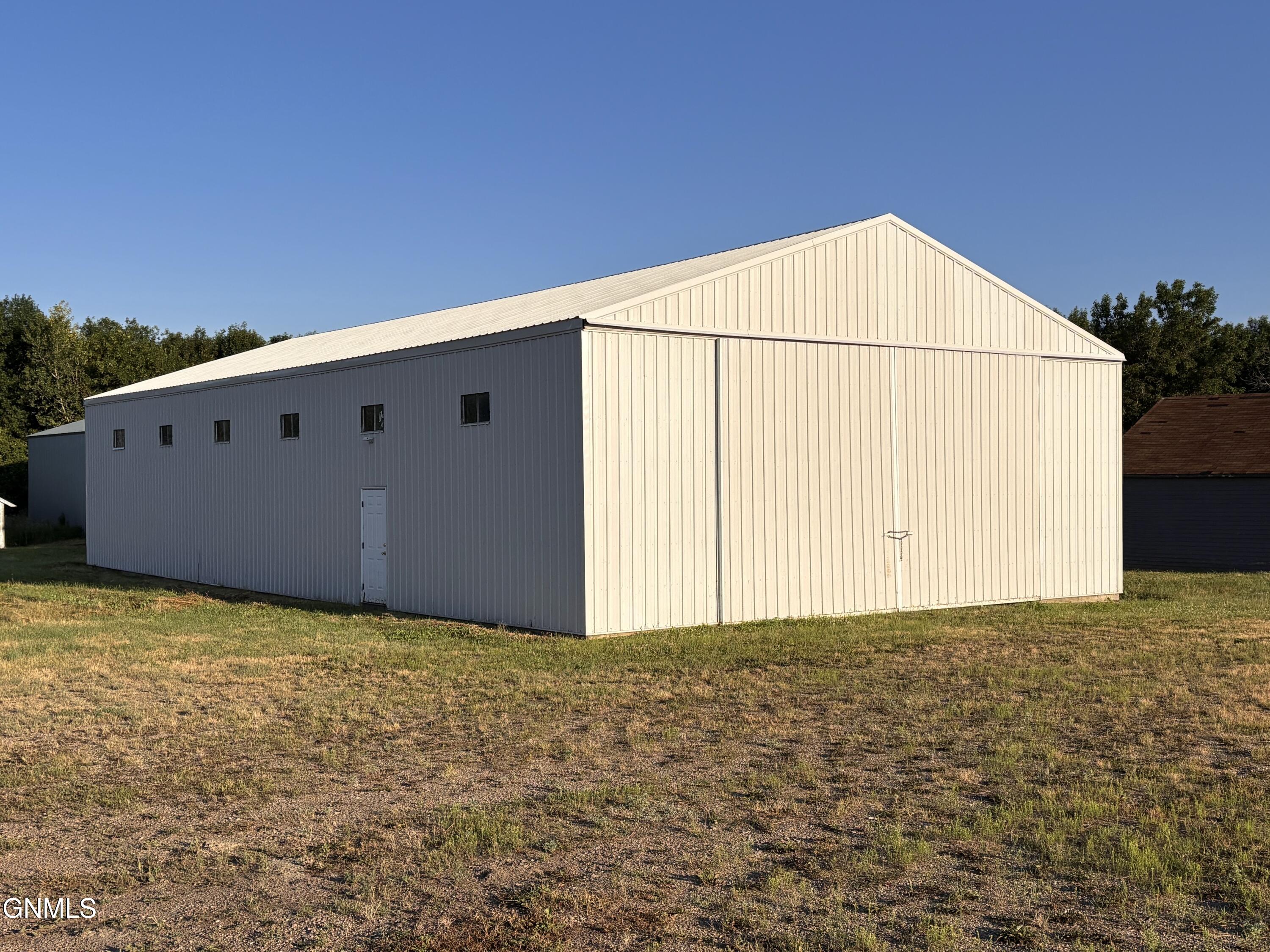 main property photo 105