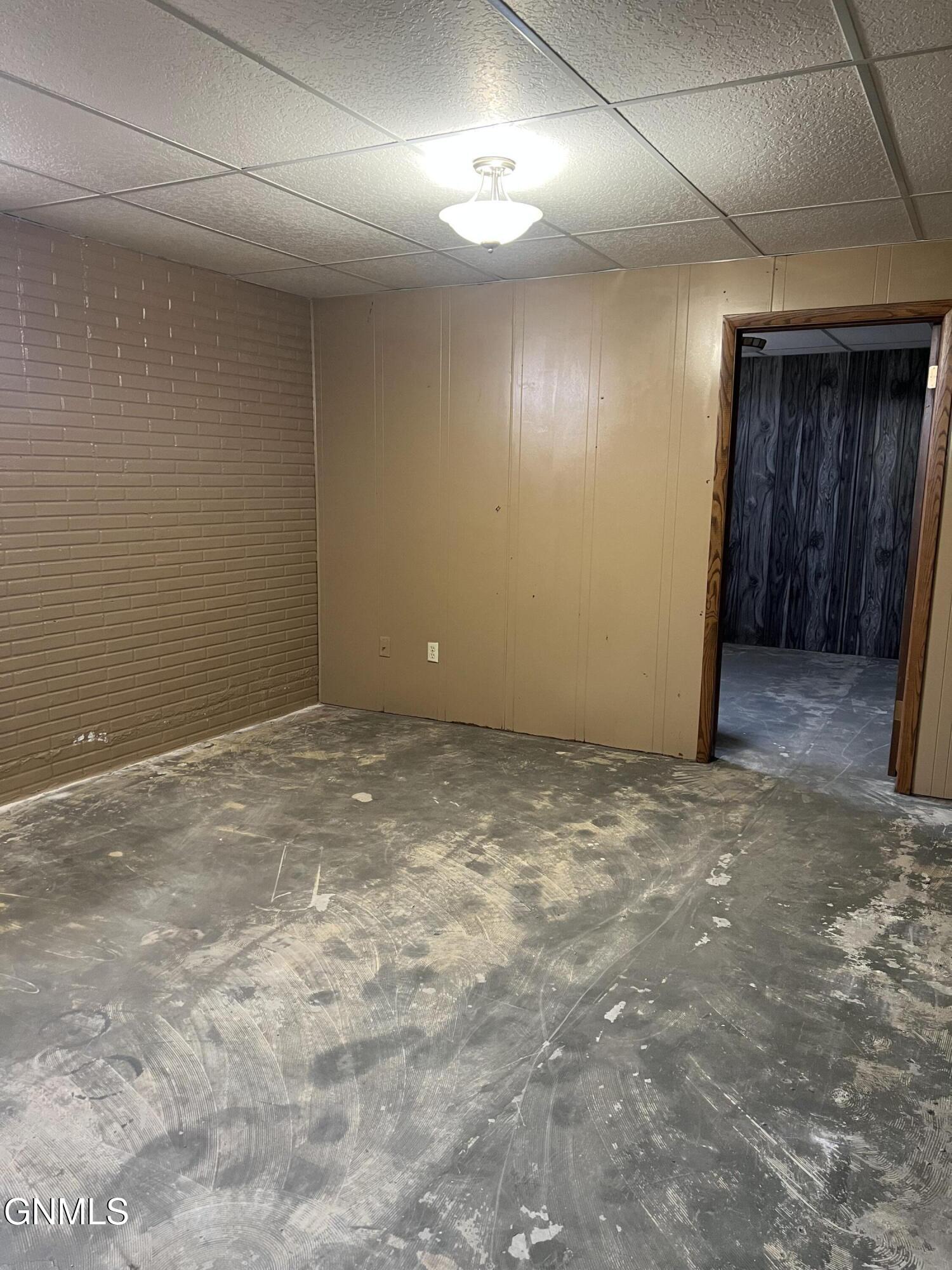main property photo 71