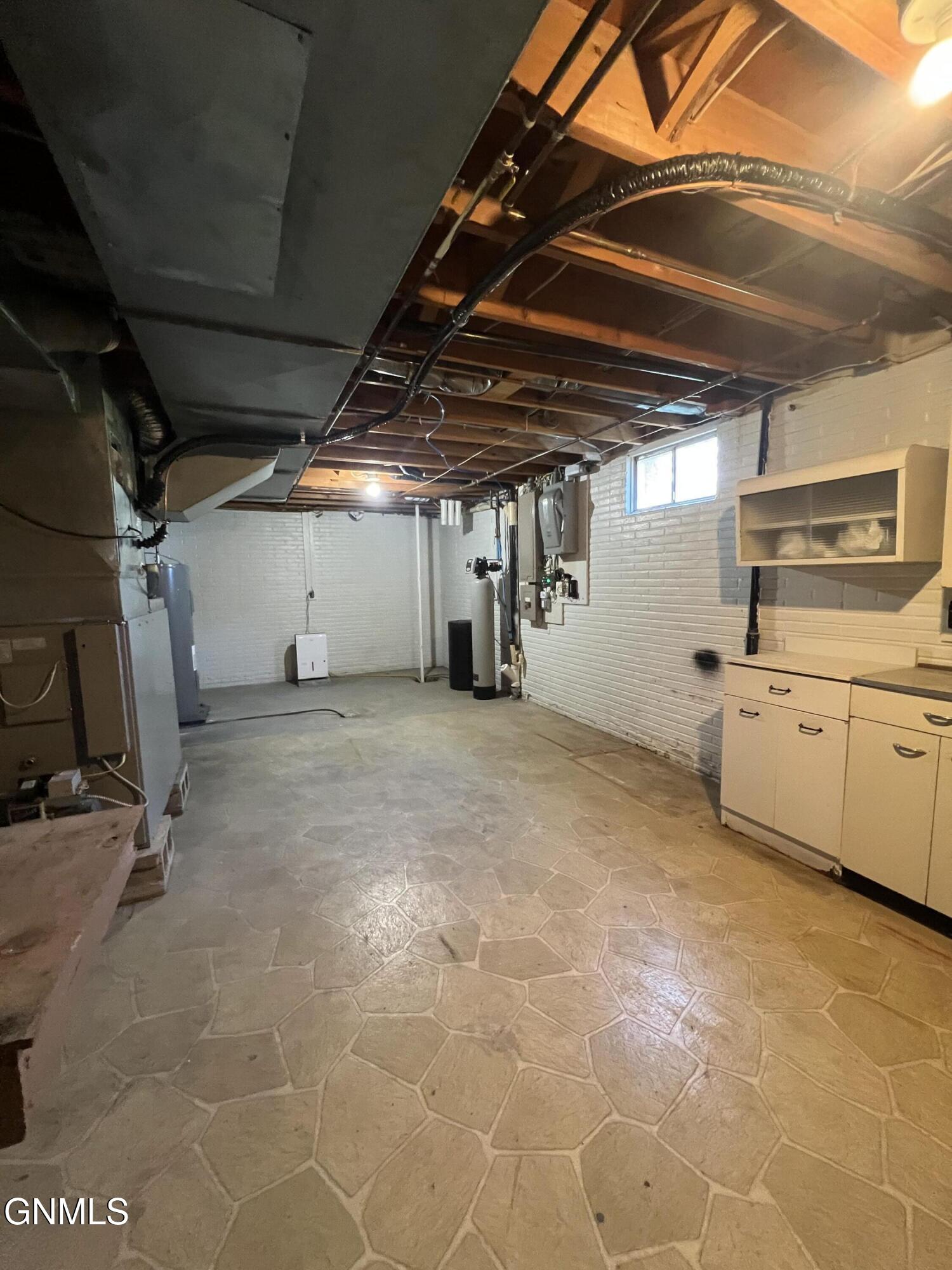 main property photo 73