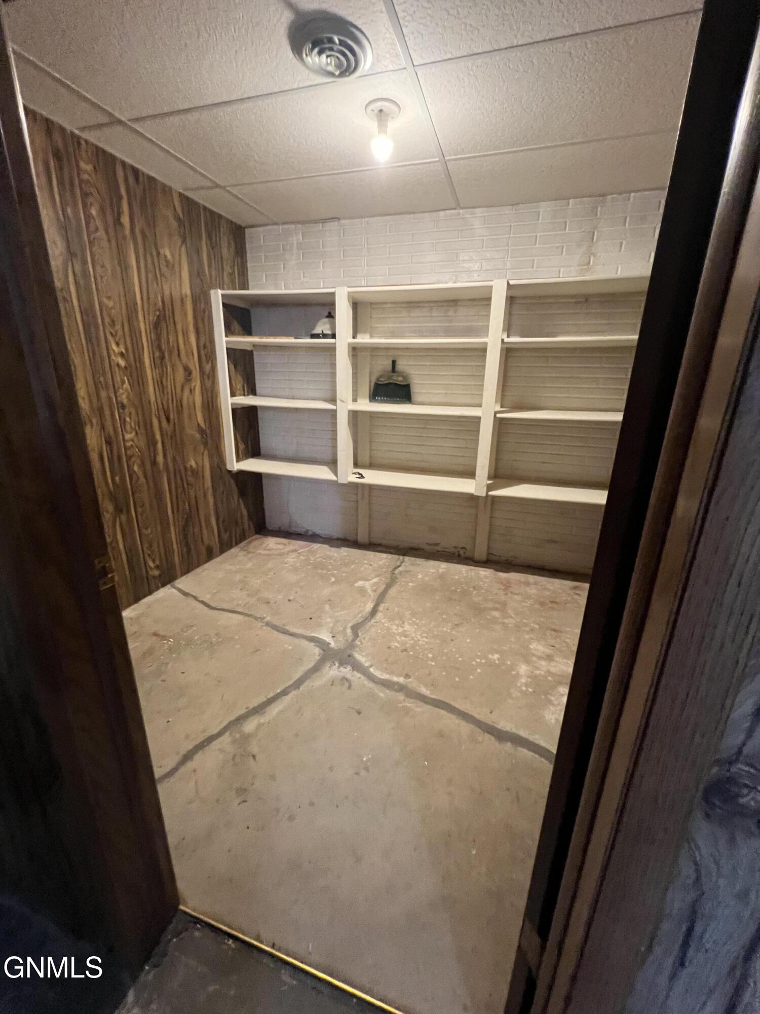main property photo 82