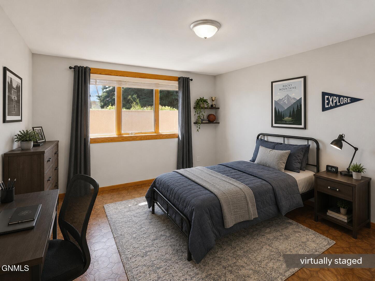 main property photo 22