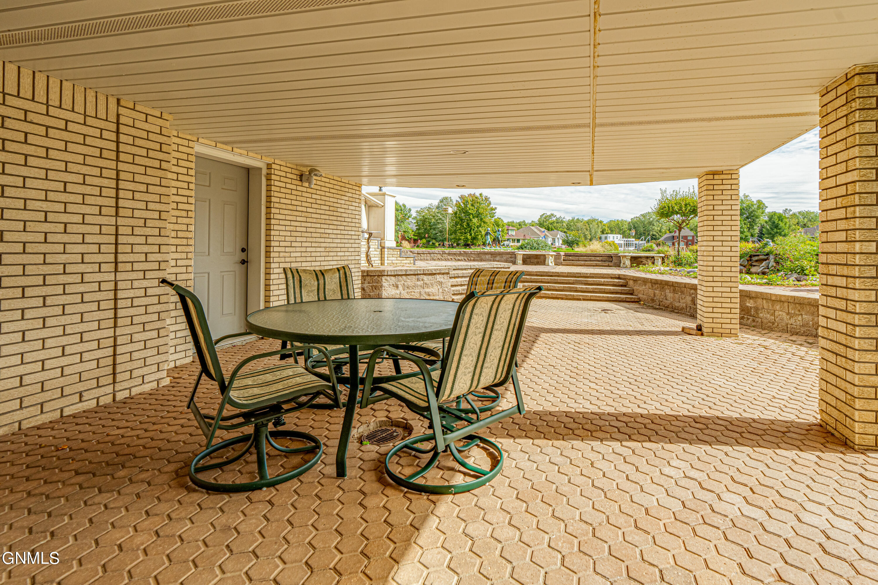 main property photo 119