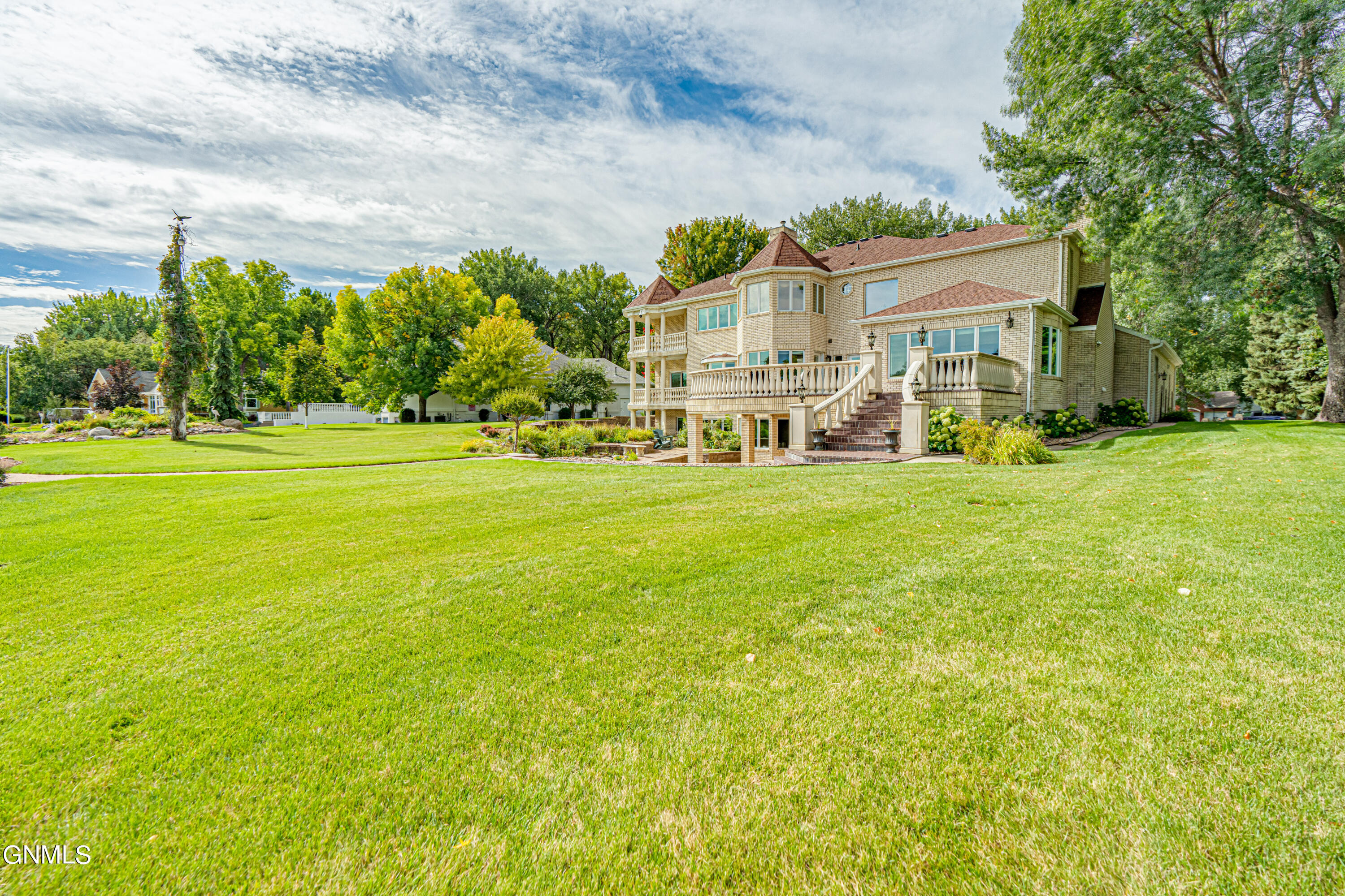 main property photo 143