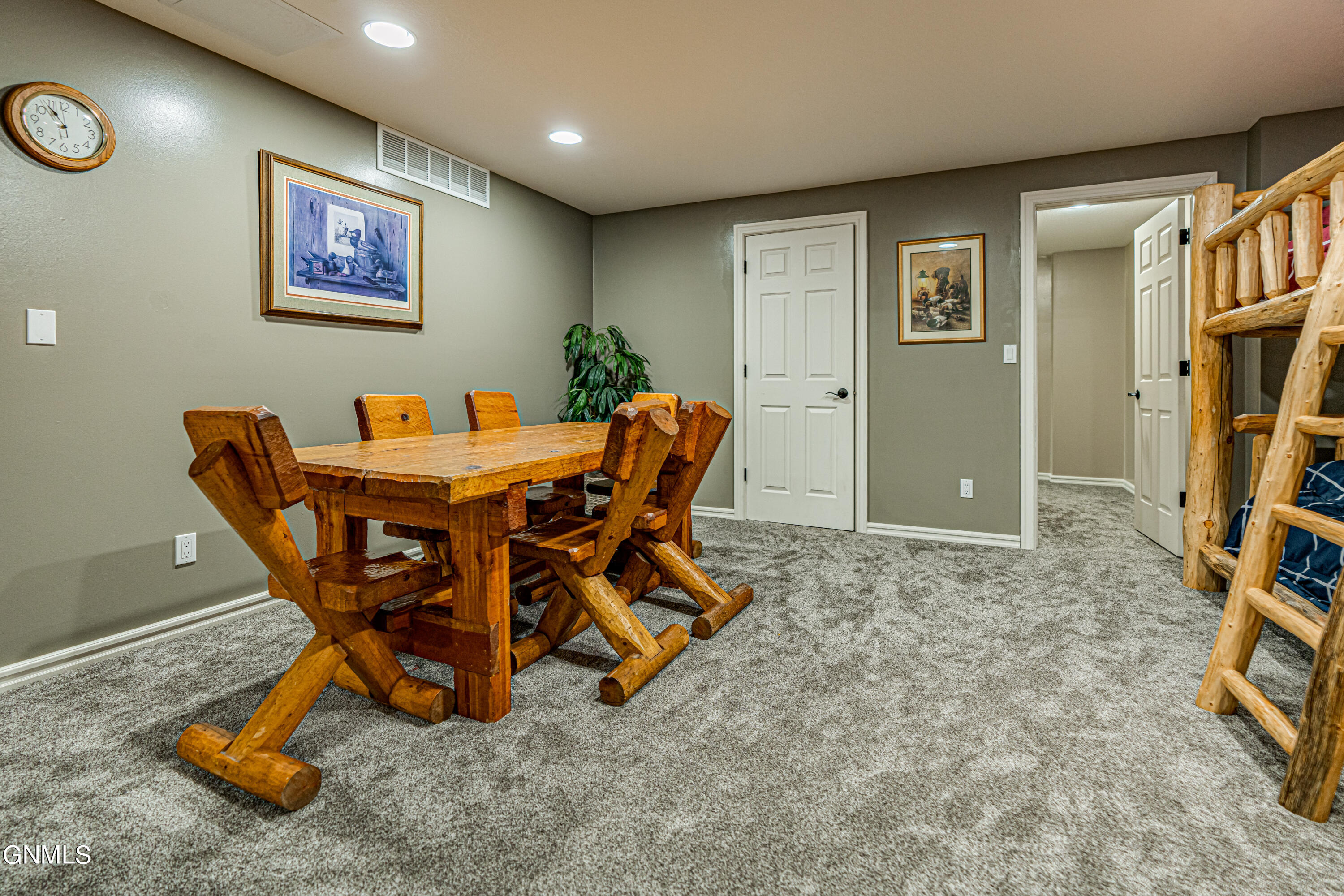 main property photo 95