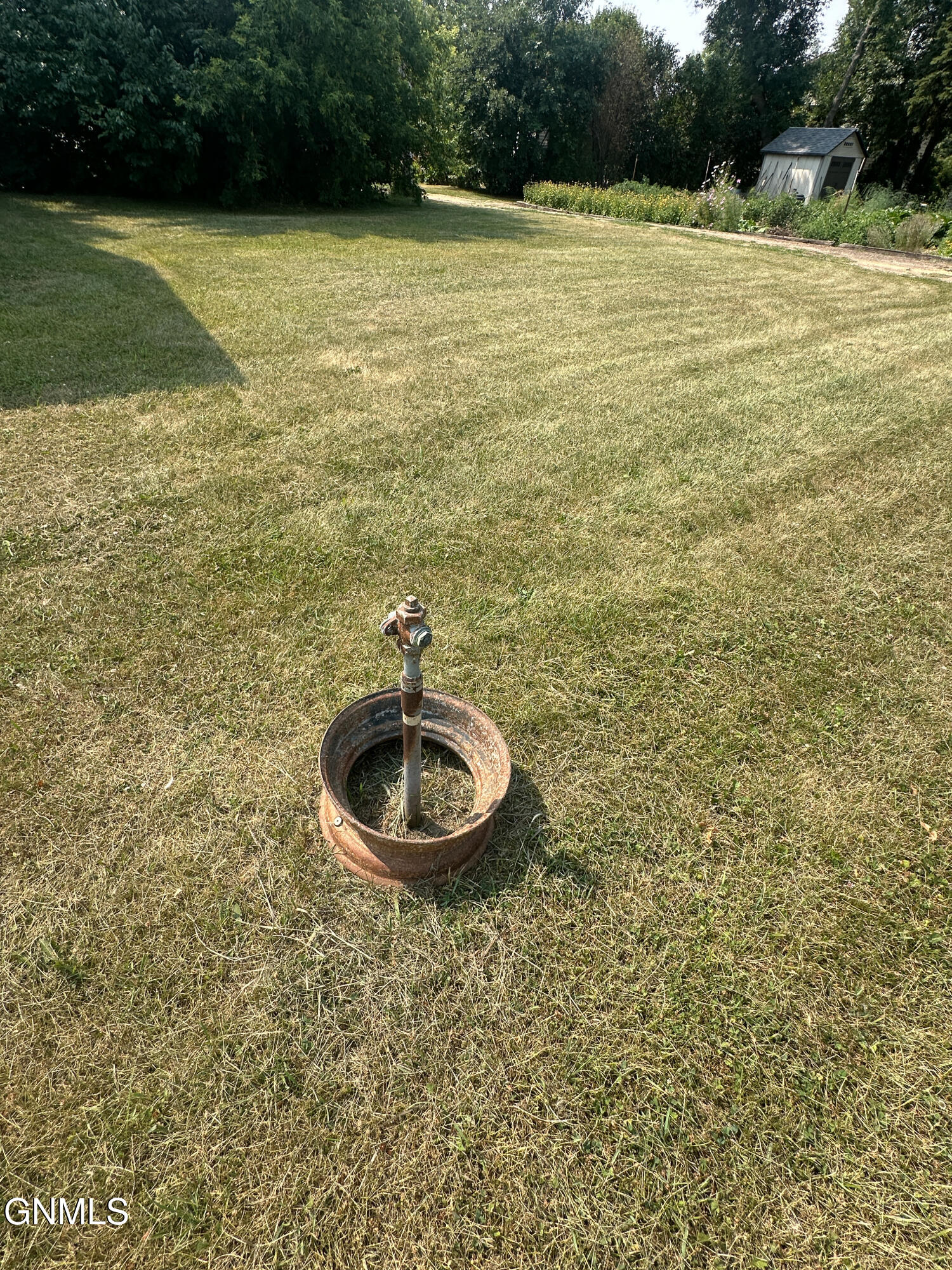 main property photo 43