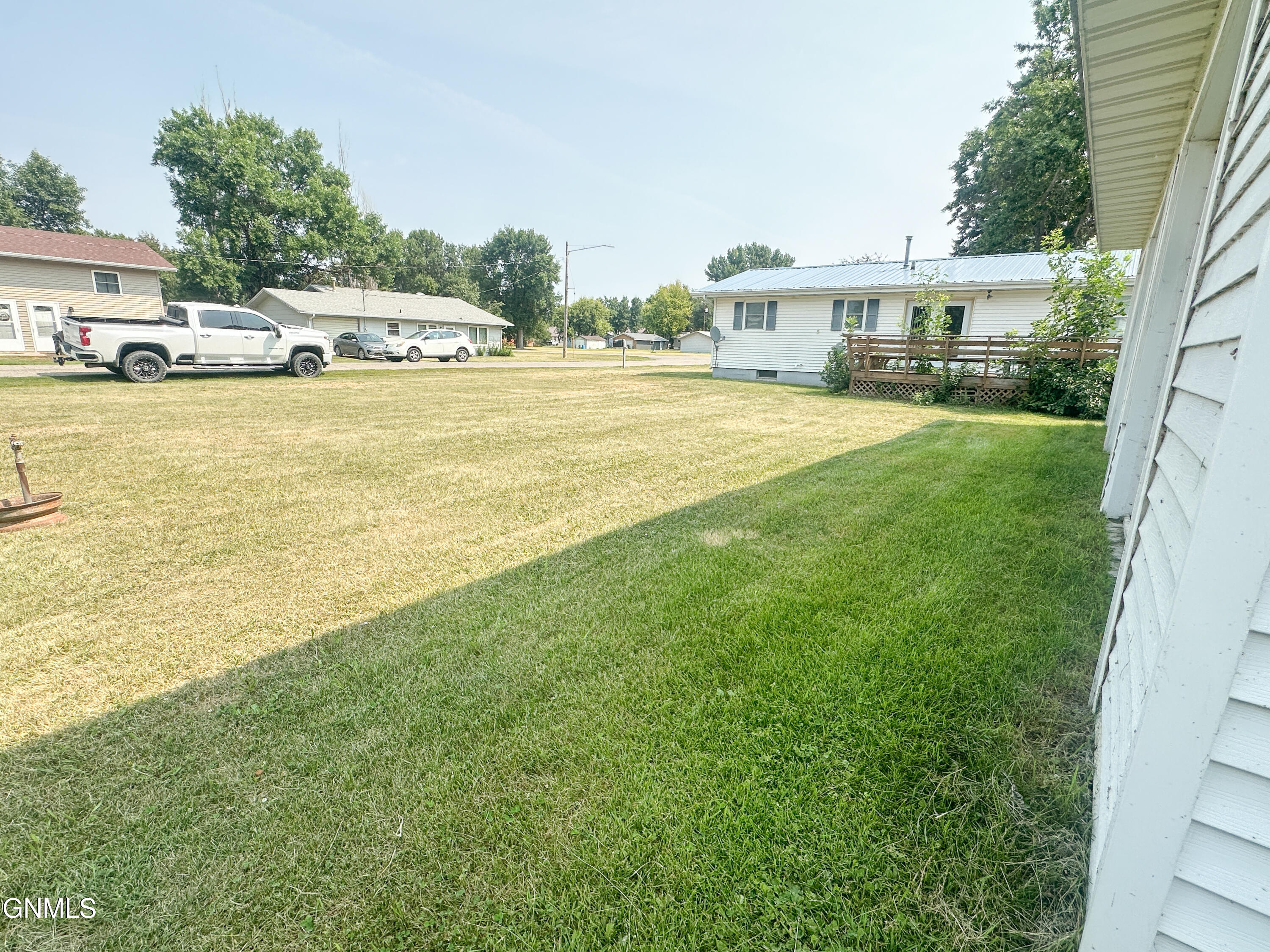 main property photo 47