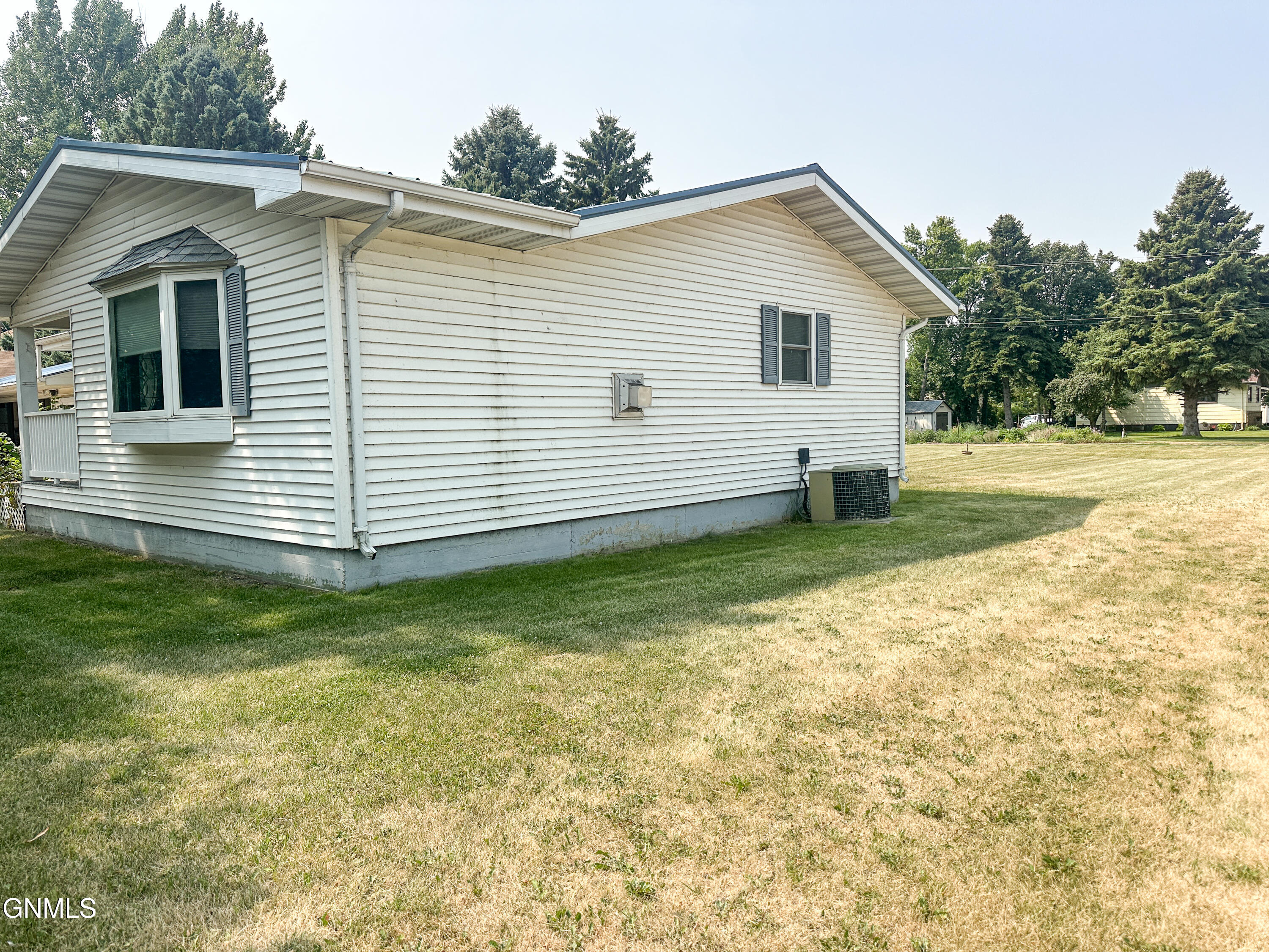 main property photo 53