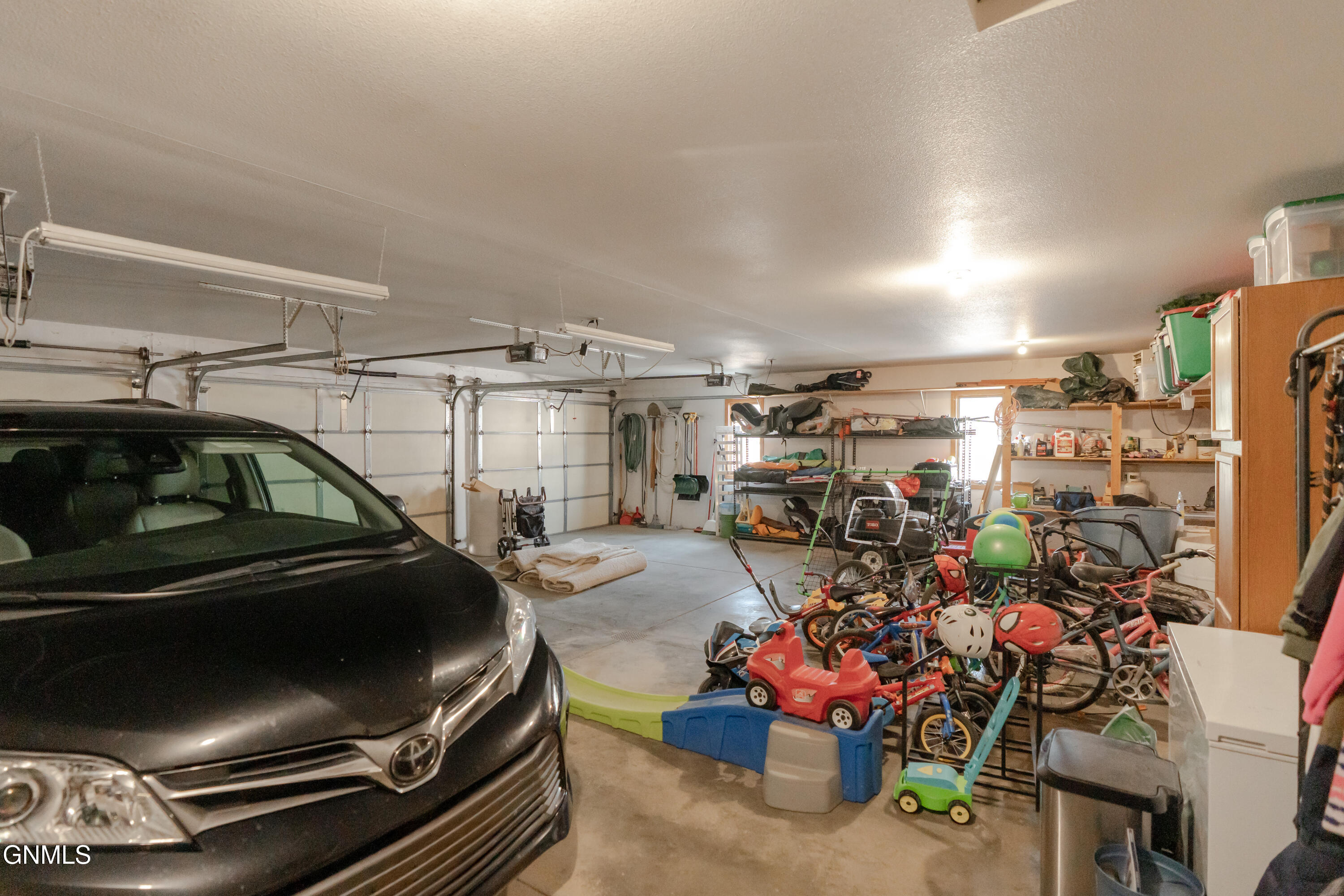 main property photo 66