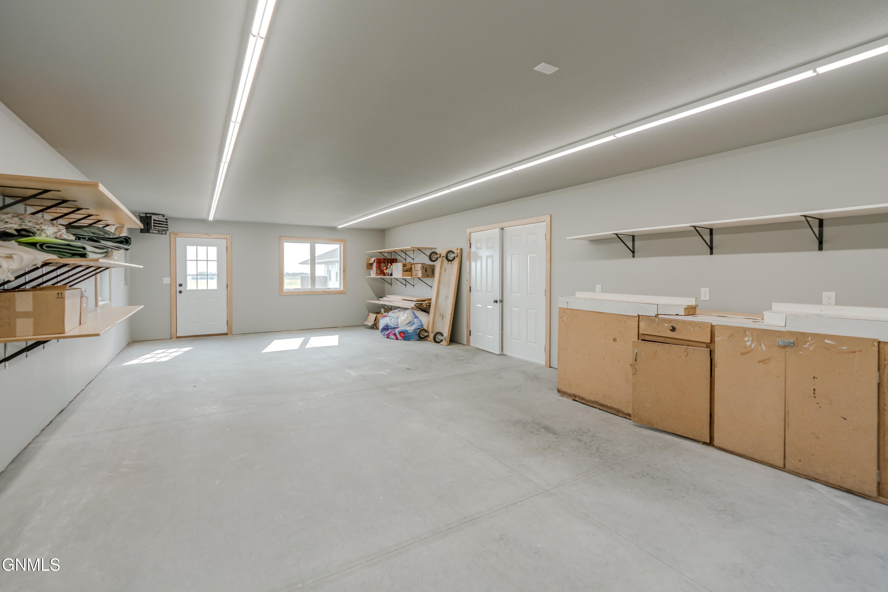 main property photo 76