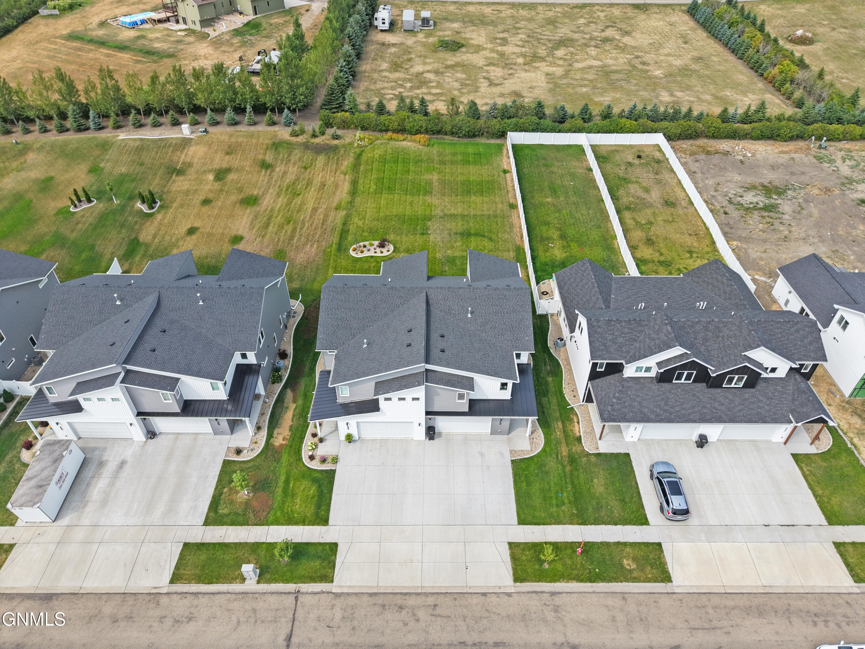 main property photo 63