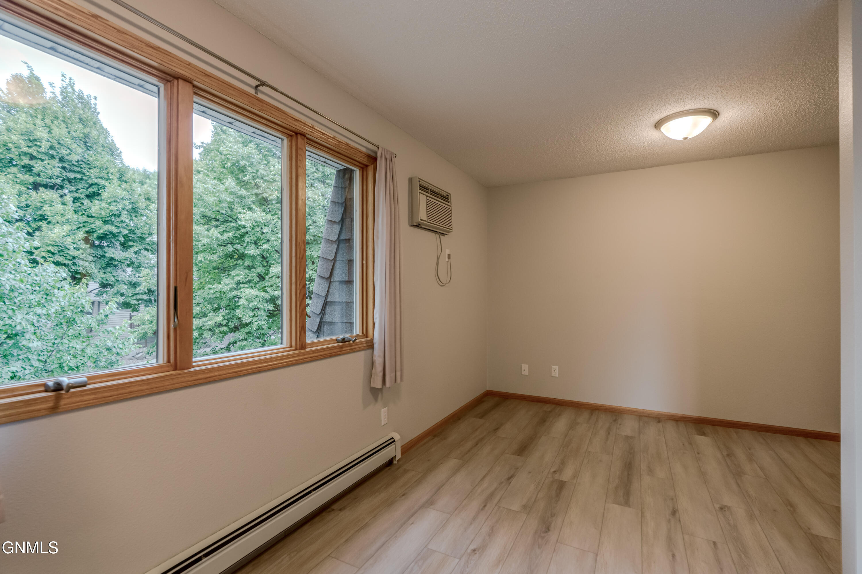 main property photo 62